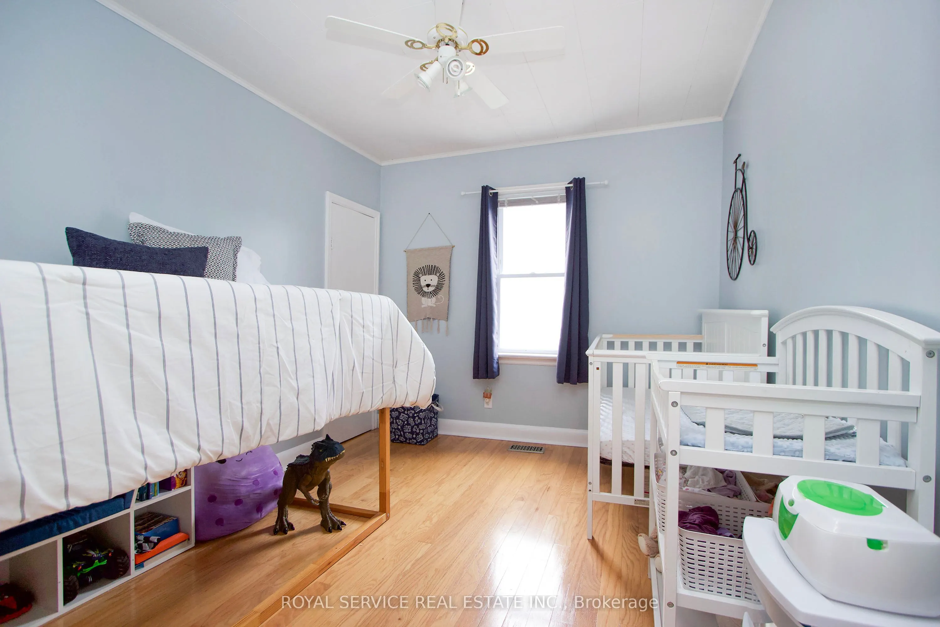 113 Elgin Street N