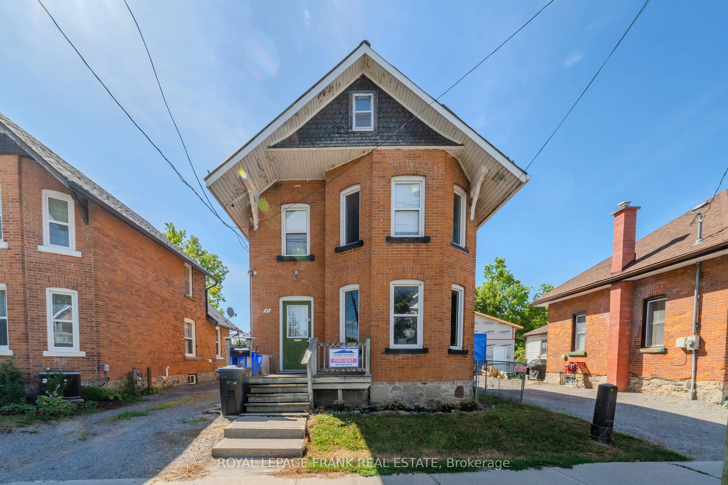 87 Durham Street W