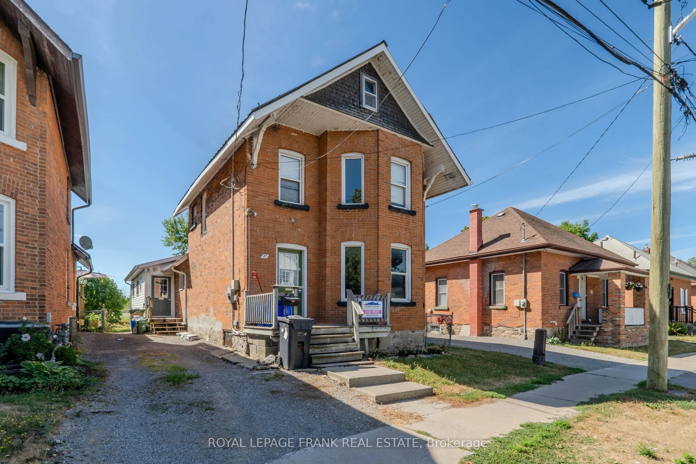 87 Durham Street W