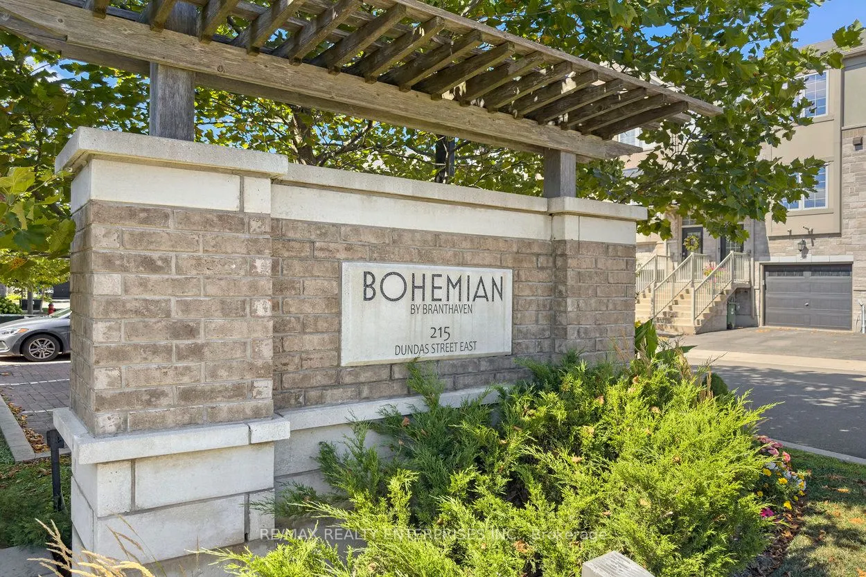 215 Dundas Street E, #9