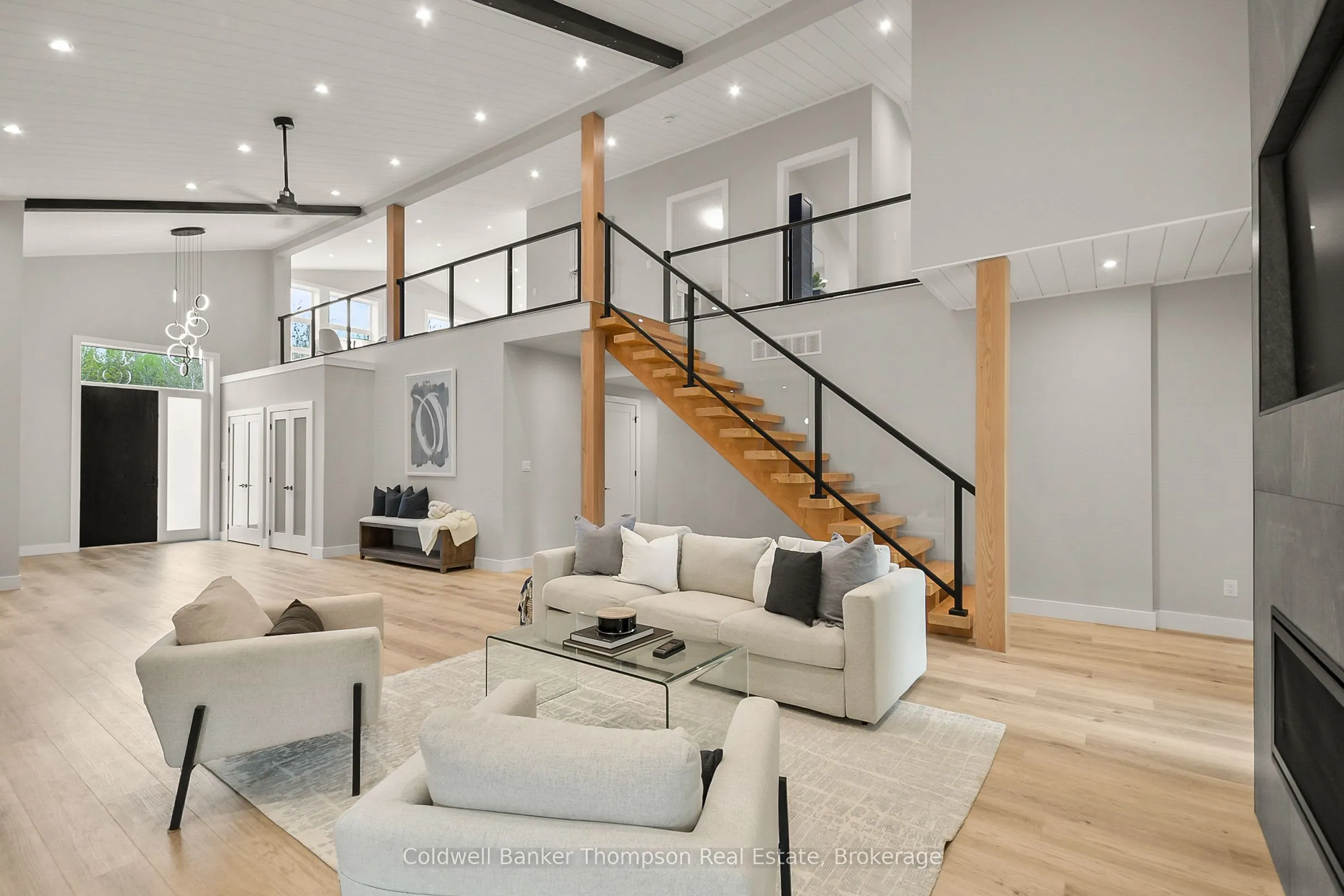 120 Vernon Shores Avenue