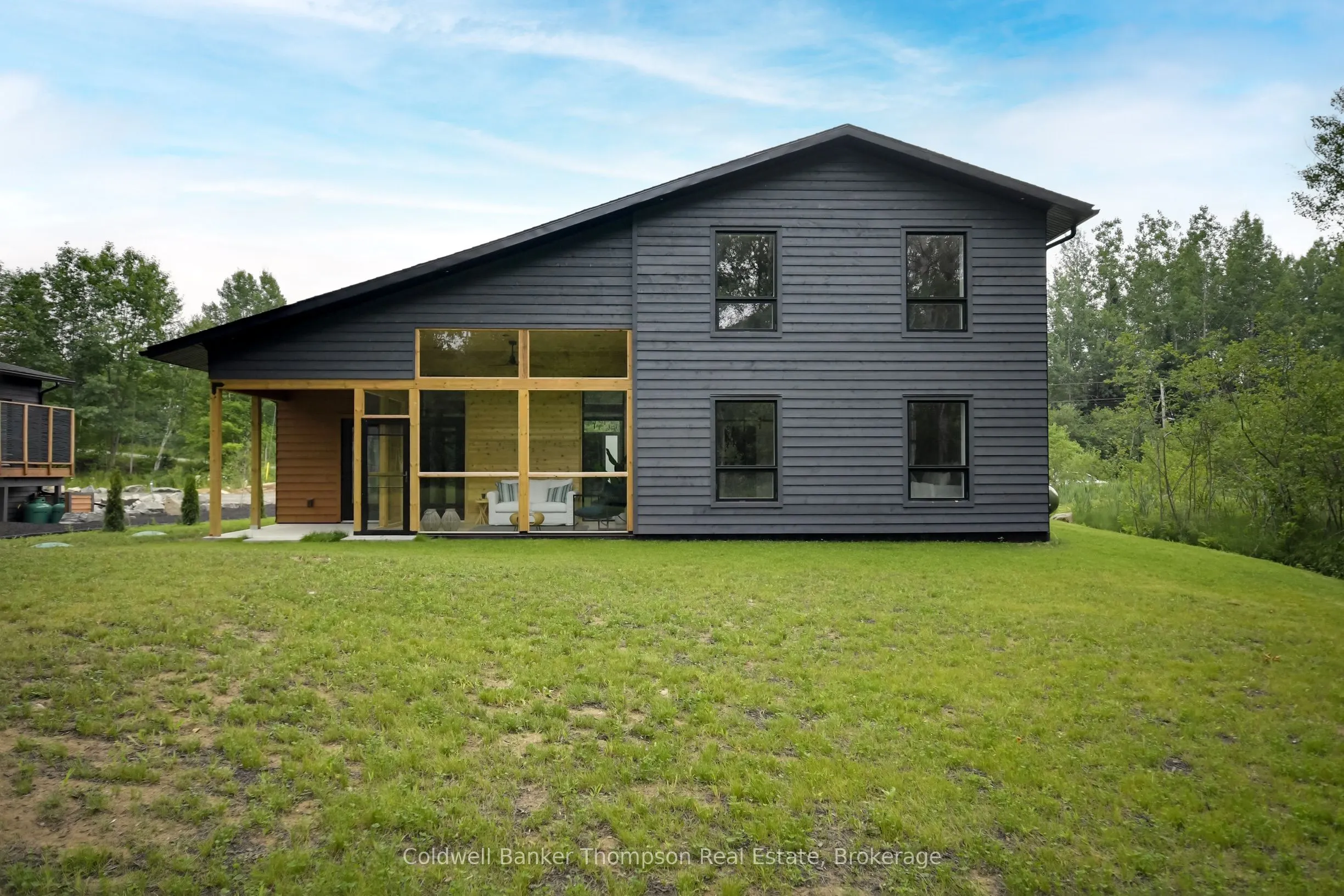 120 Vernon Shores Avenue