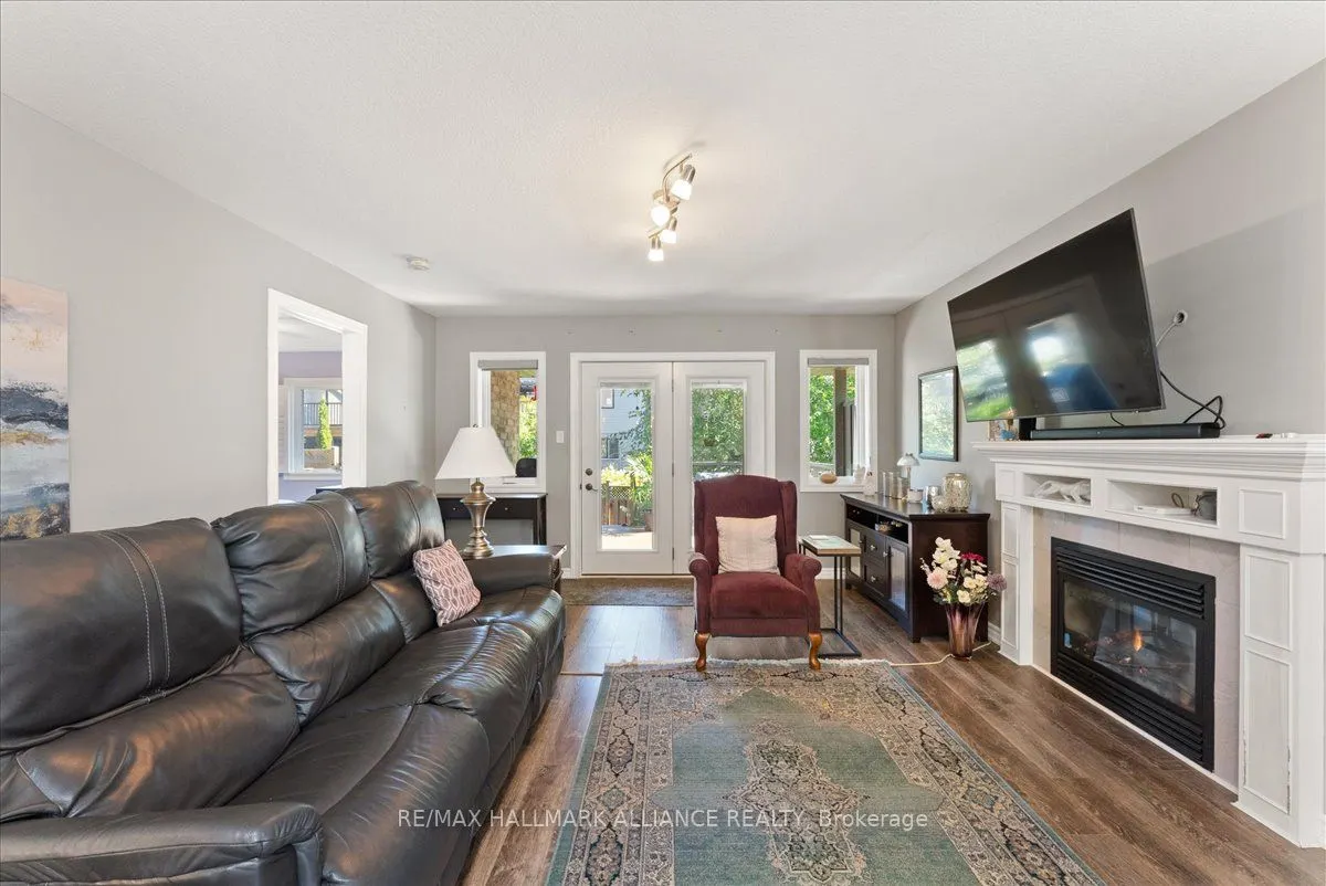 77 Finnie Lane