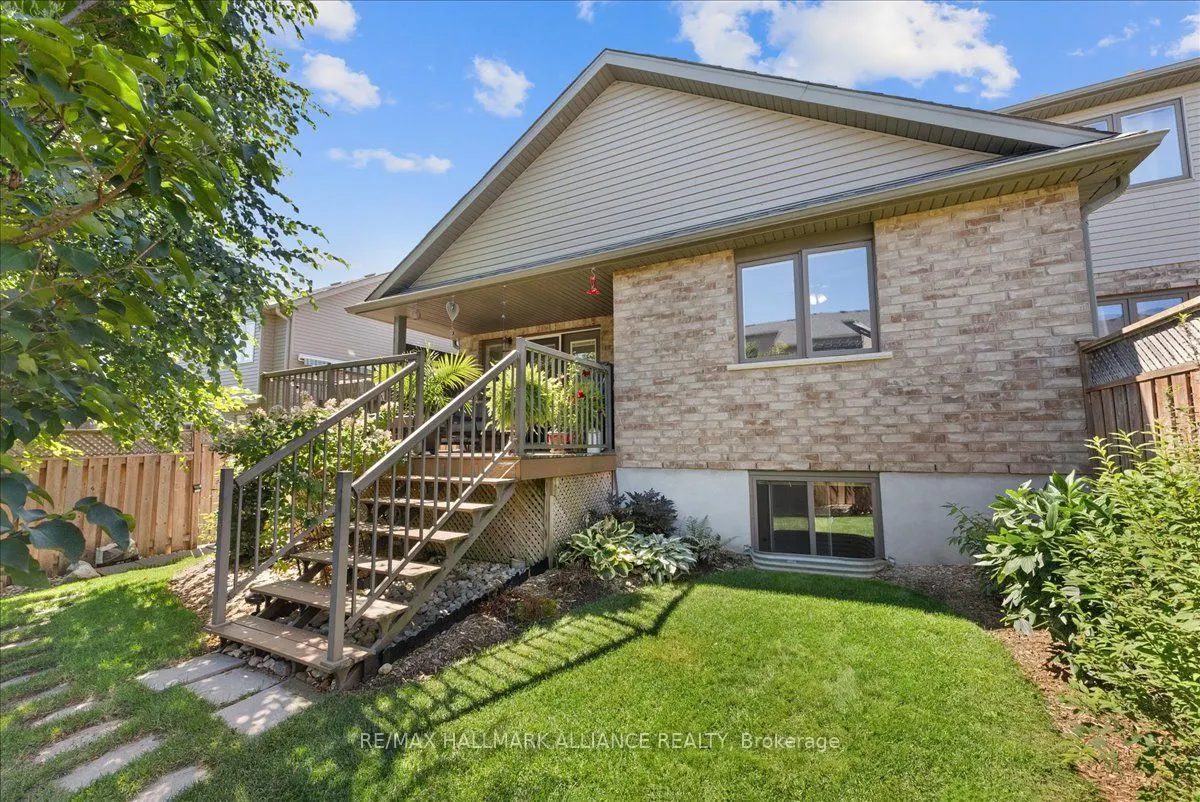 77 Finnie Lane