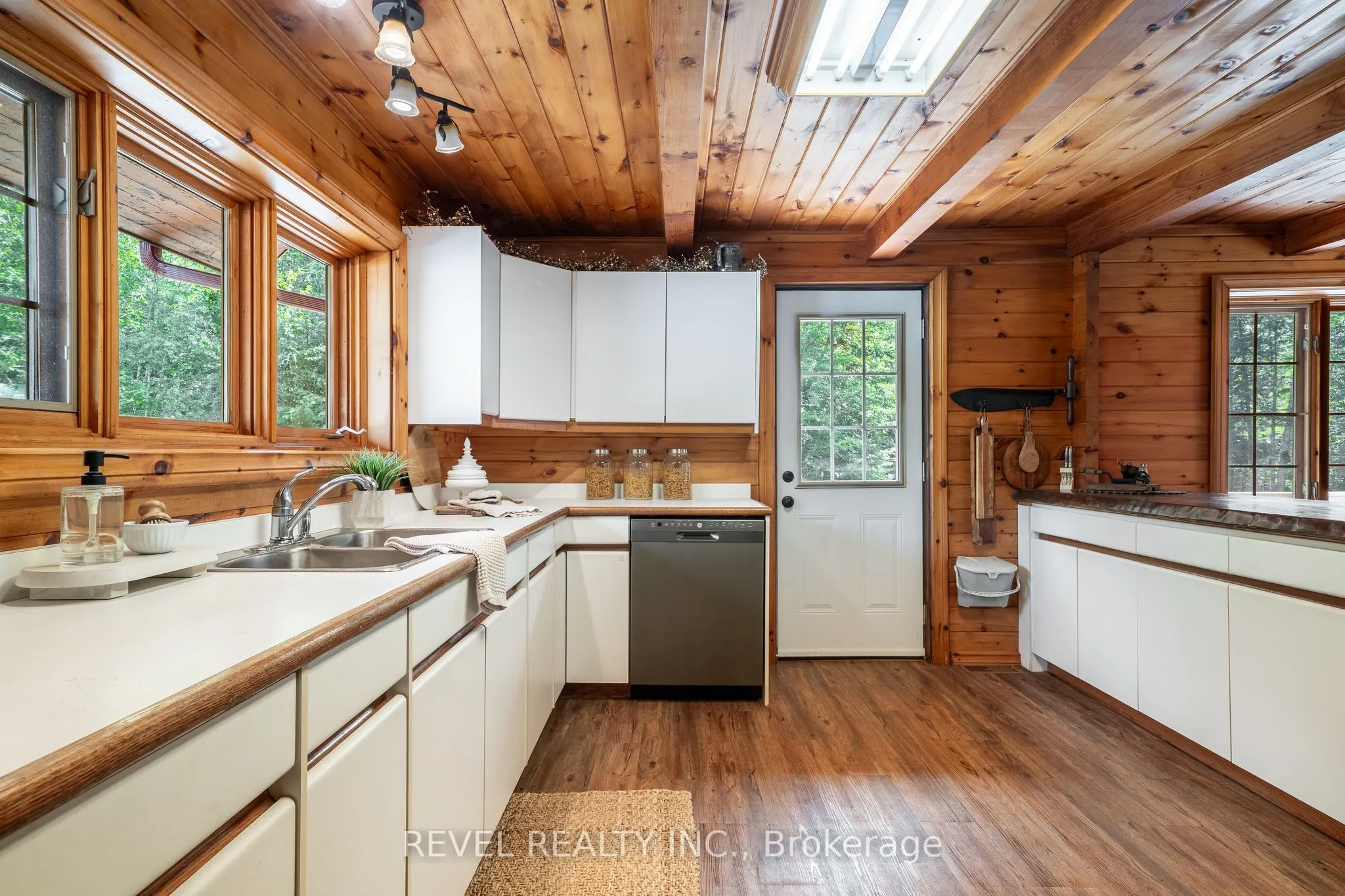 3515 County Rd 121 Road