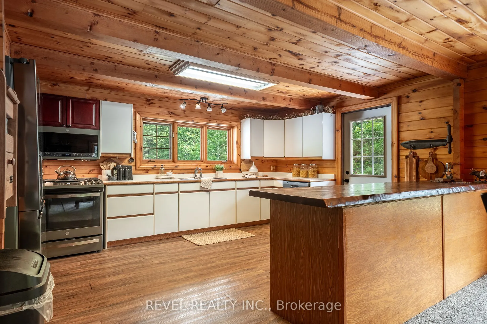 3515 County Rd 121 Road