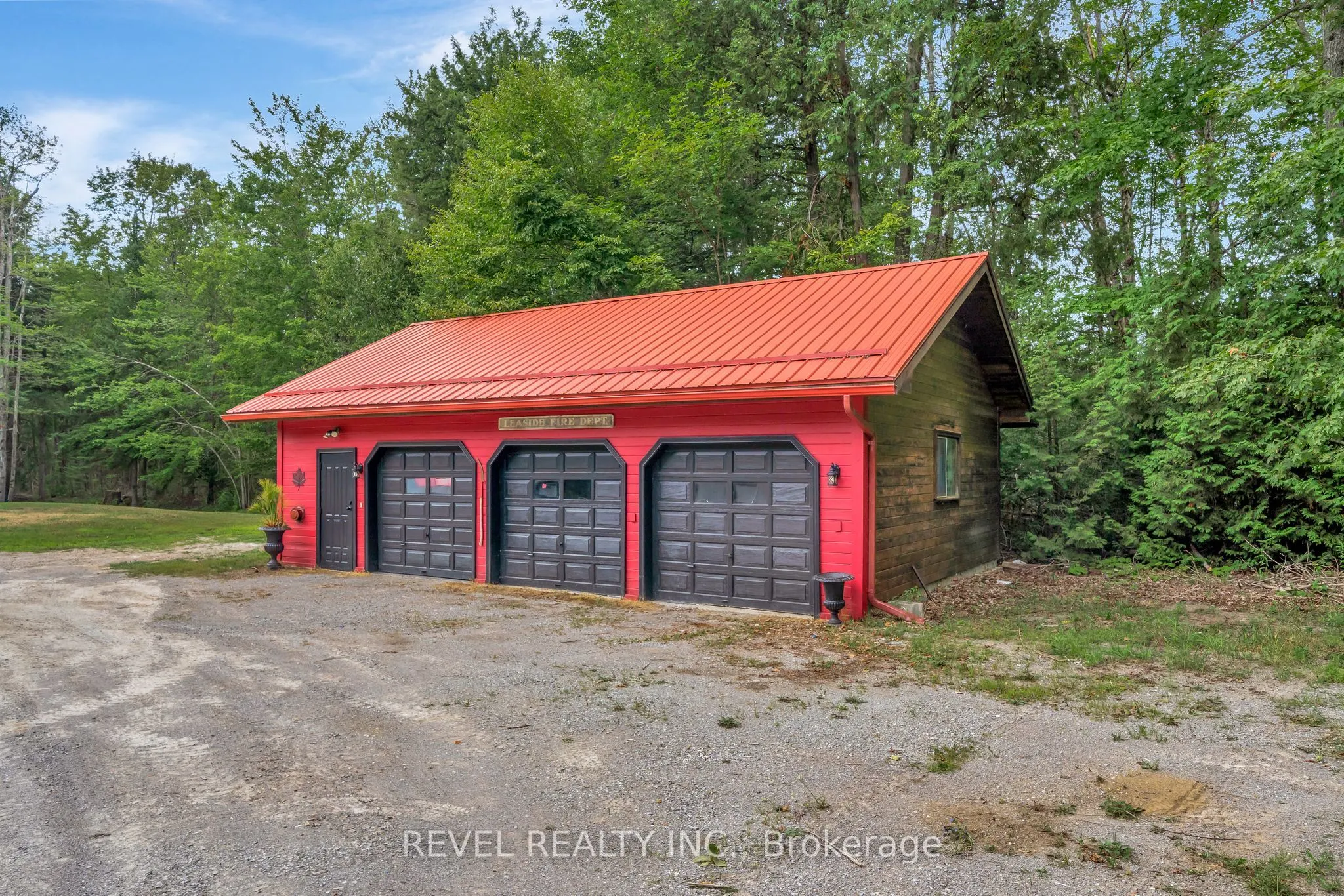 3515 County Rd 121 Road