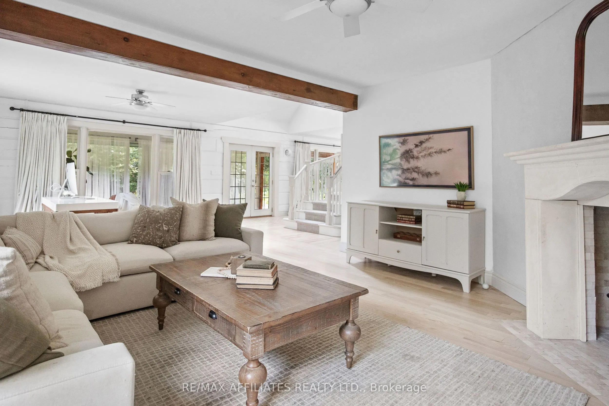 1727 Fallbrook Road
