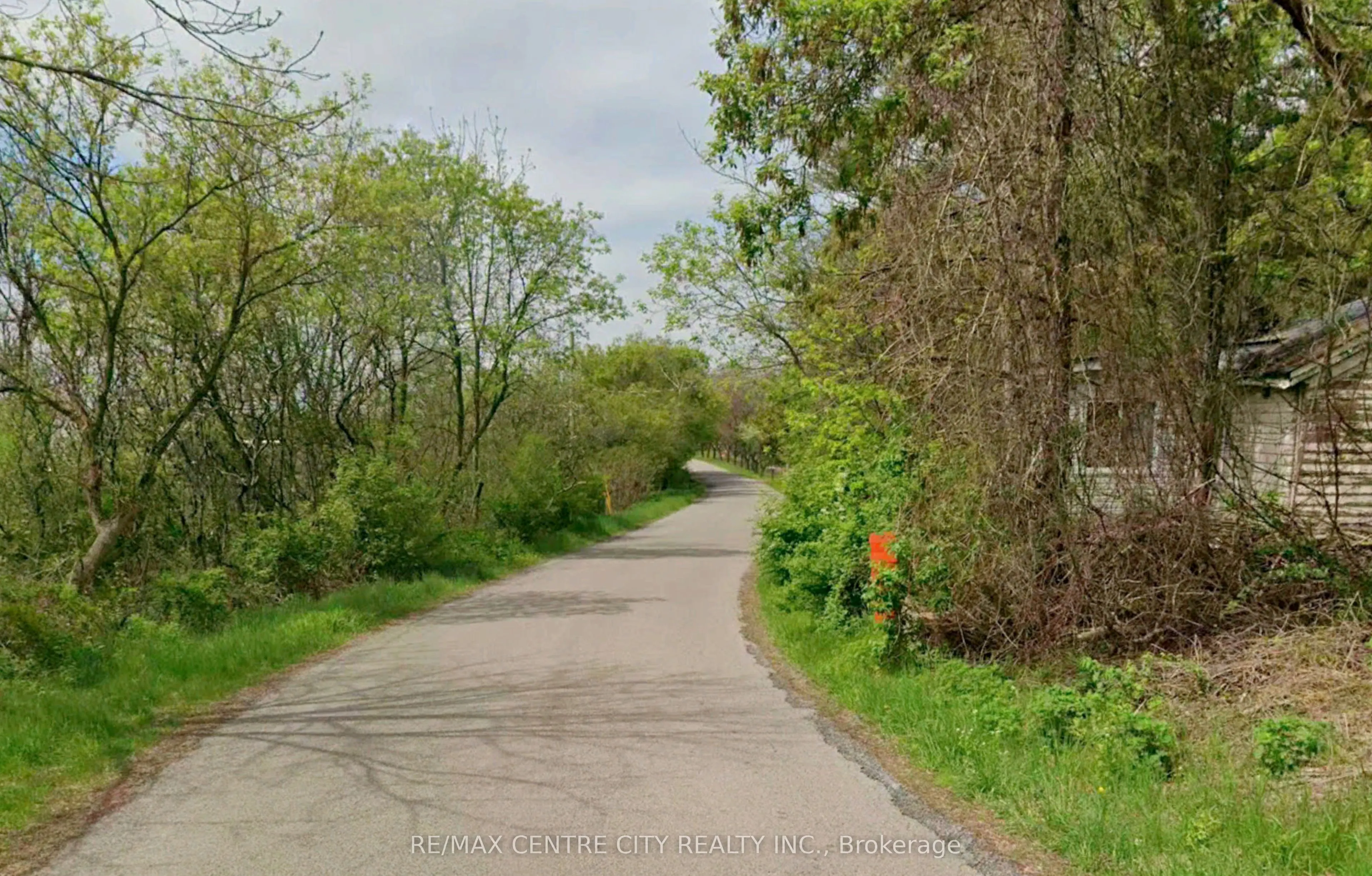 845 Collinson Road