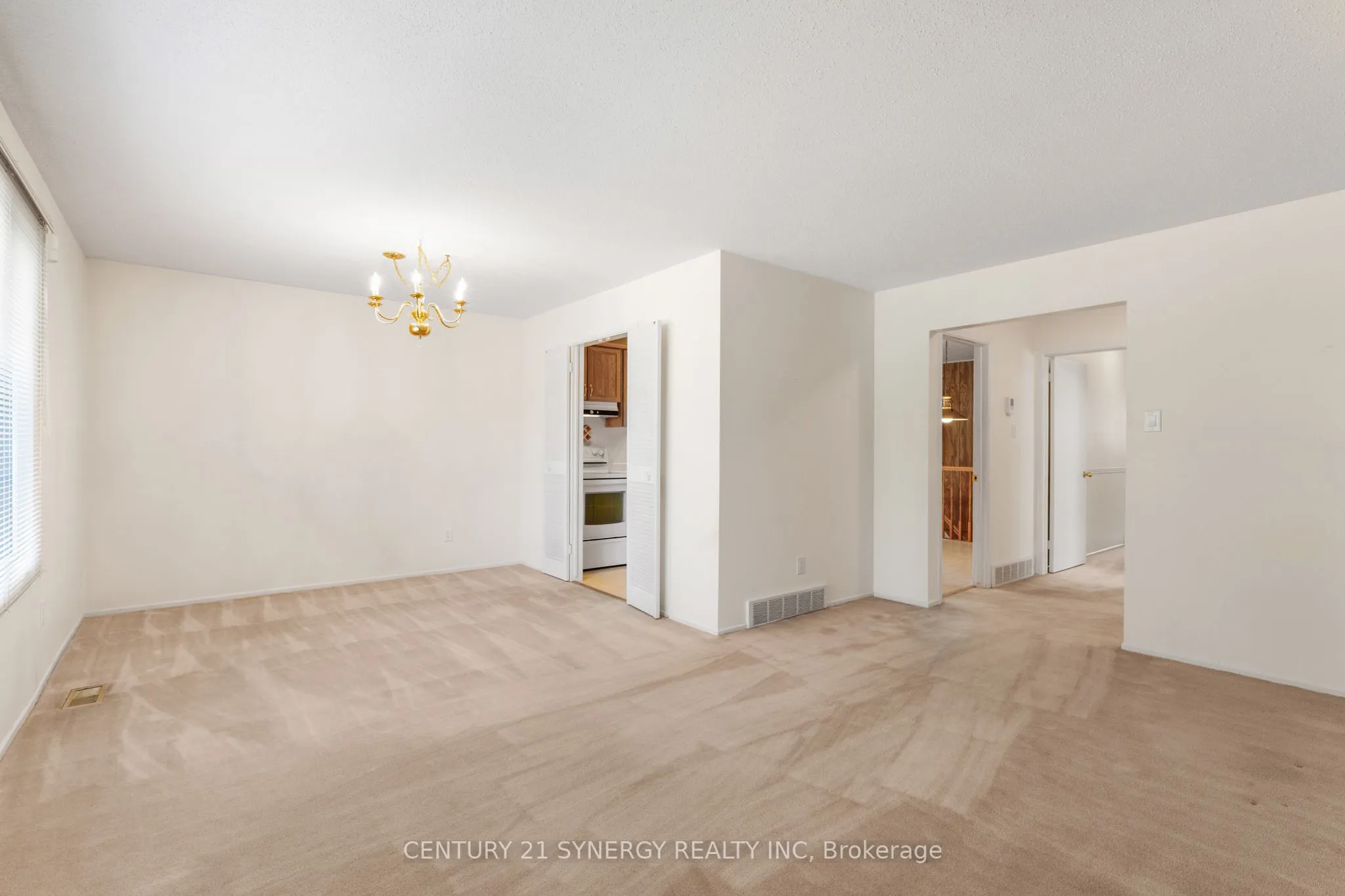 27 Midland Crescent