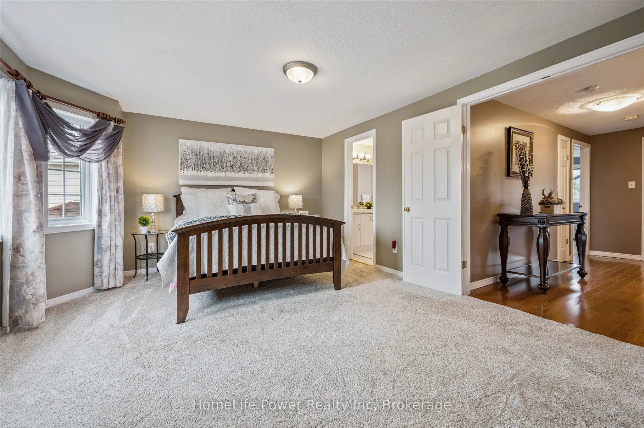 97 Marl Meadow Drive