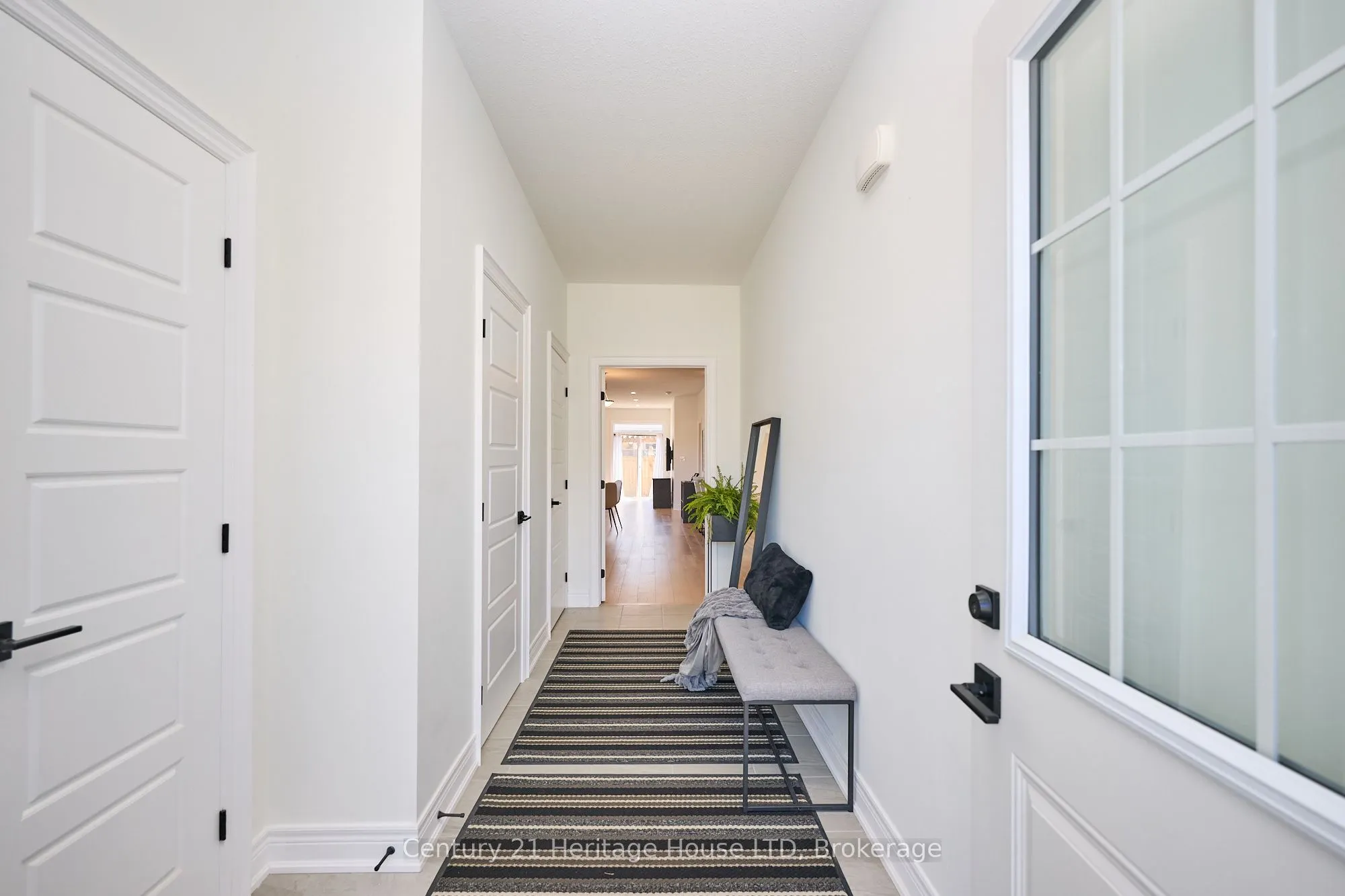 439 Viking Street