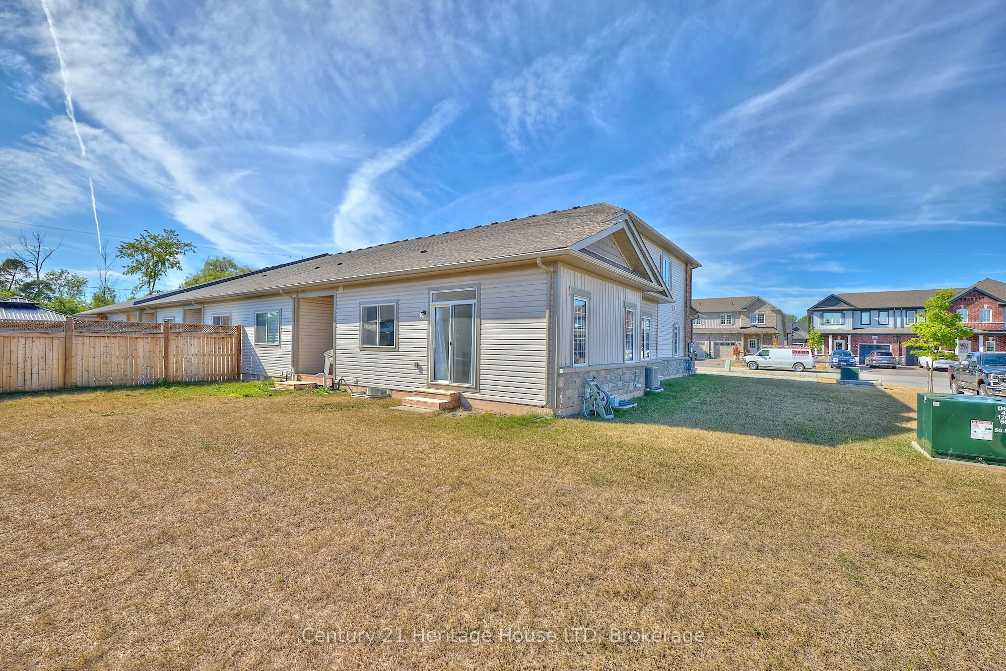 439 Viking Street