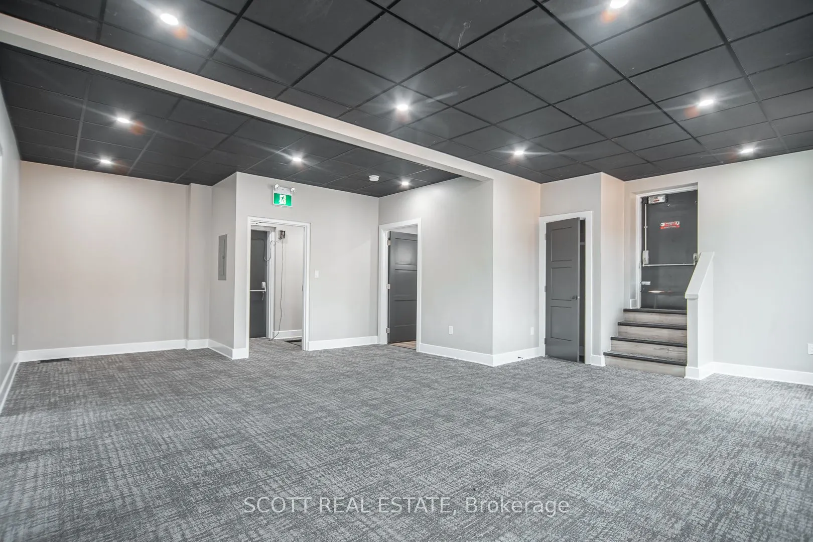 150 Pembroke Street W