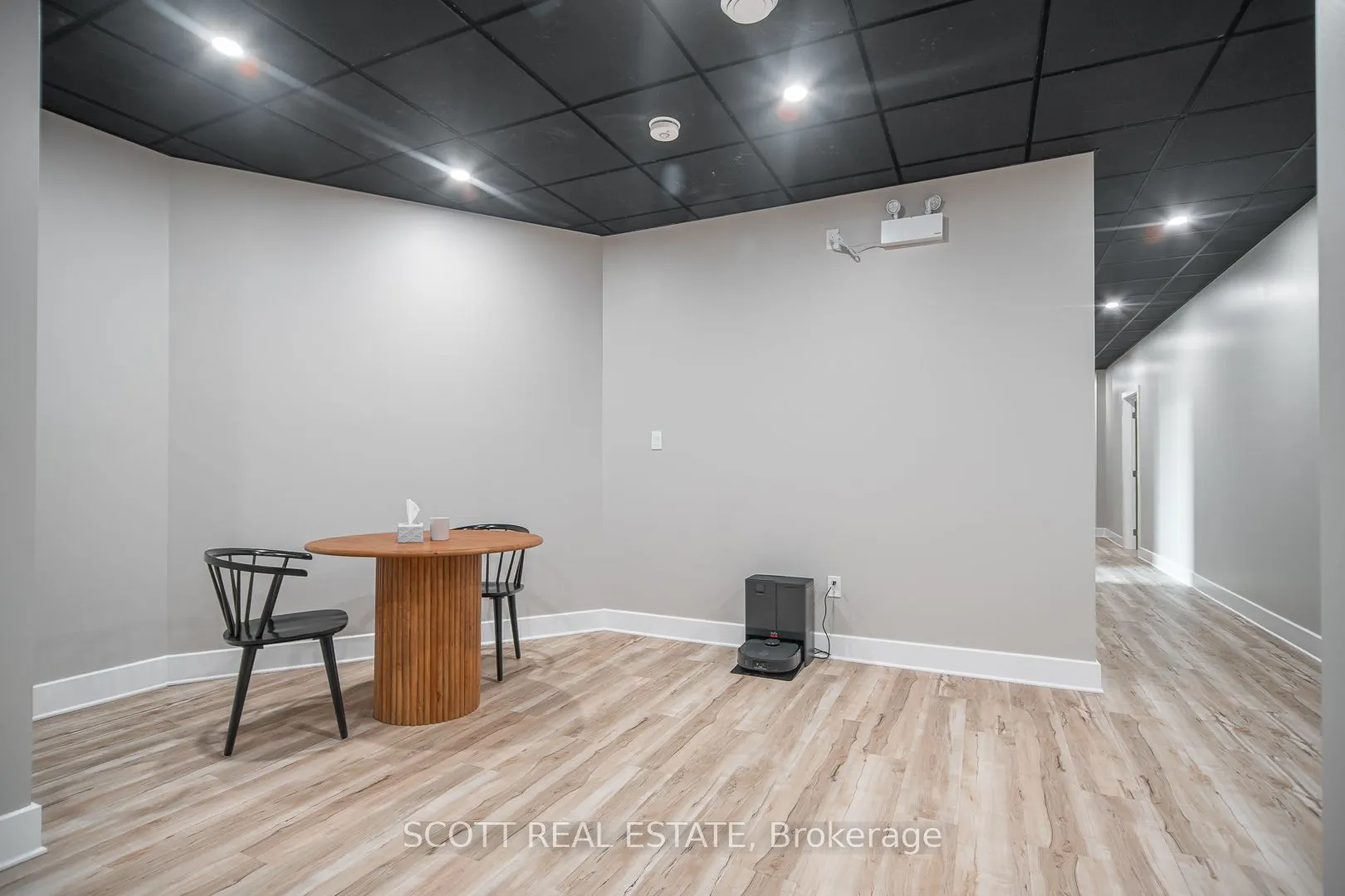 150 Pembroke Street W