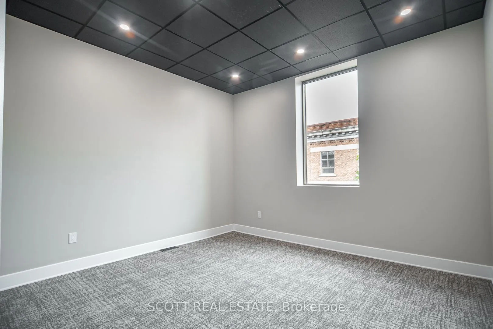 150 Pembroke Street W