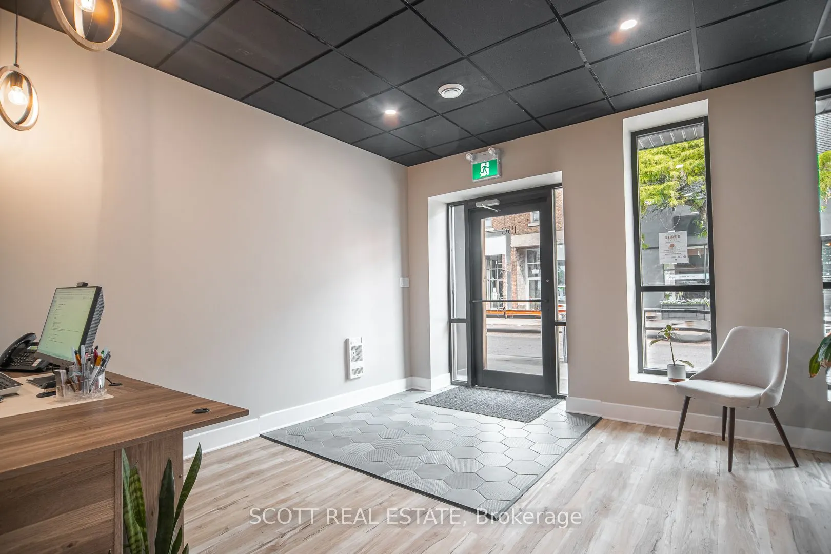 150 Pembroke Street W
