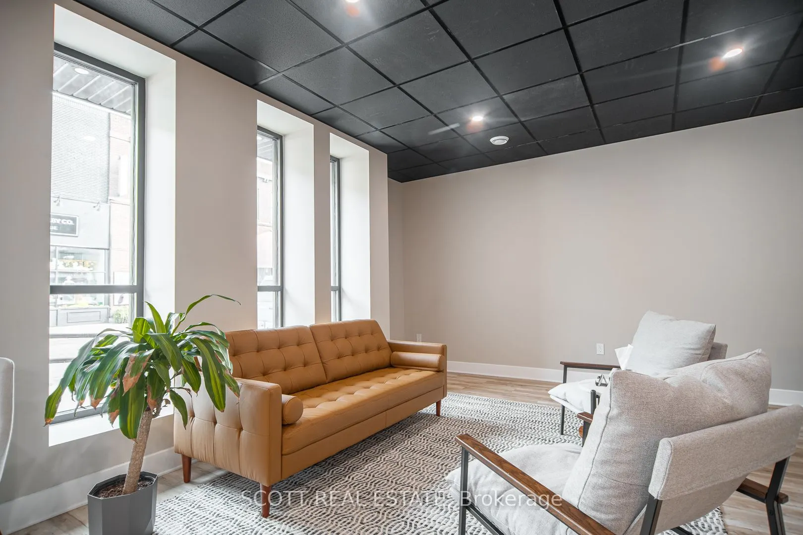 150 Pembroke Street W