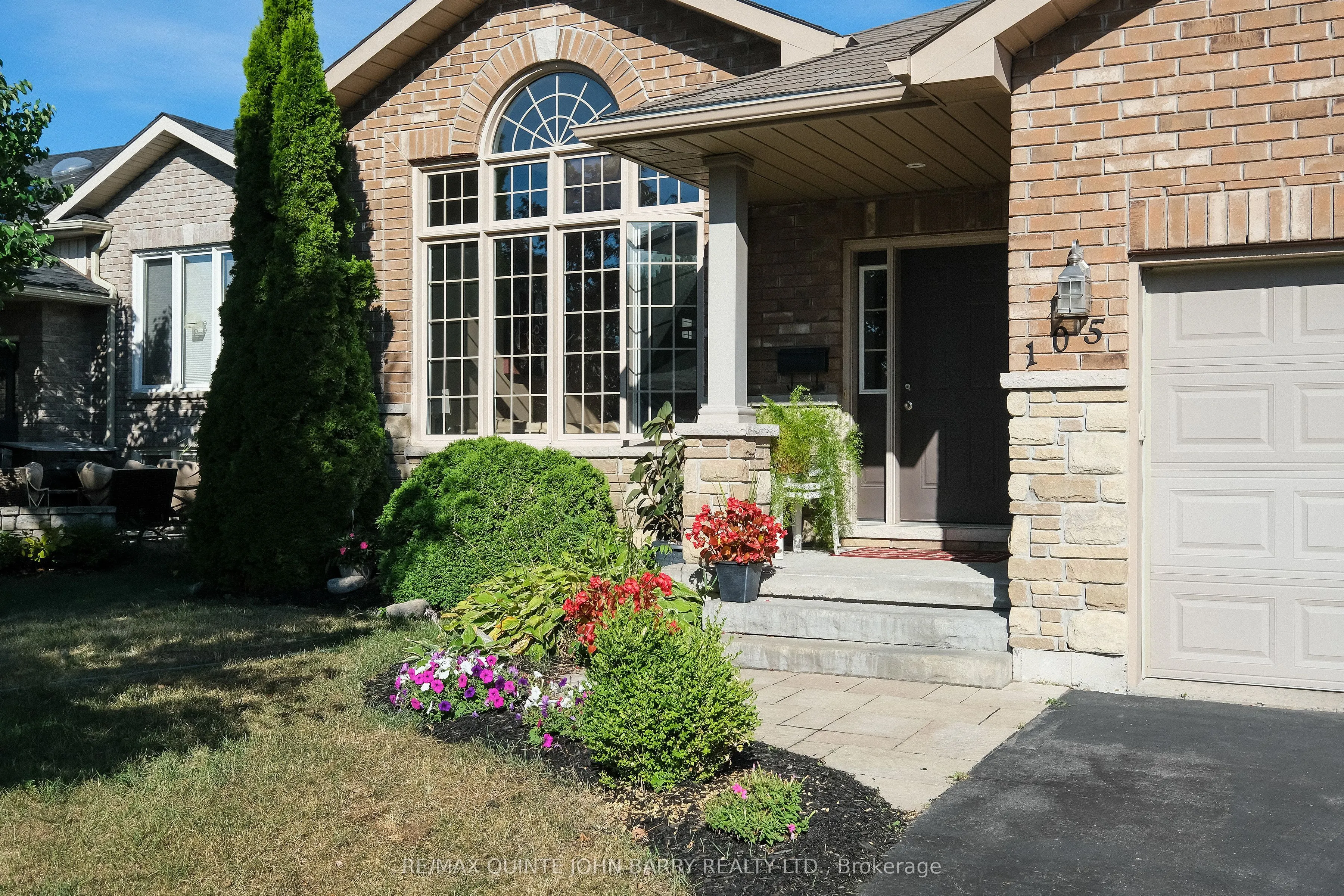 105 Parkview Heights