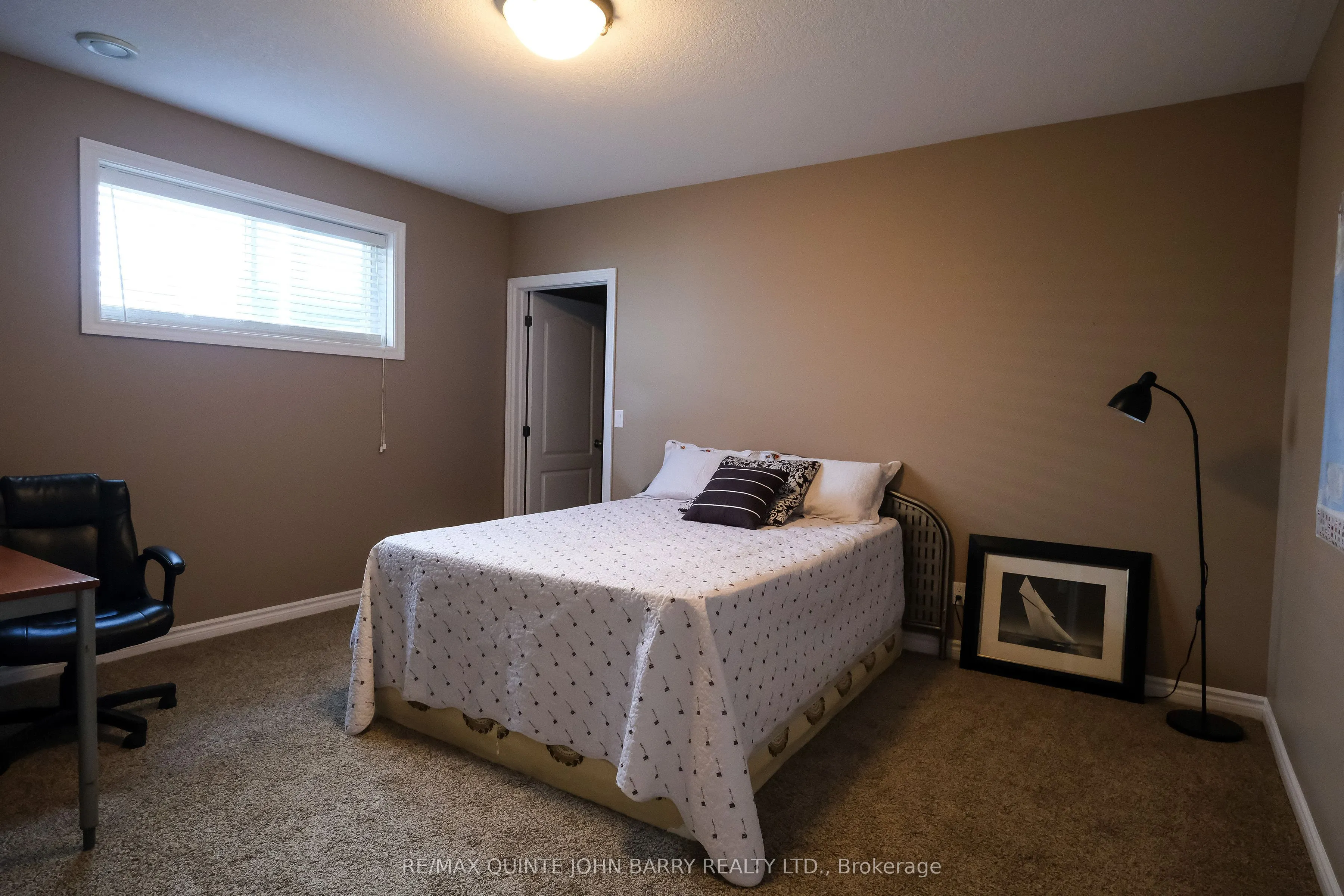 105 Parkview Heights