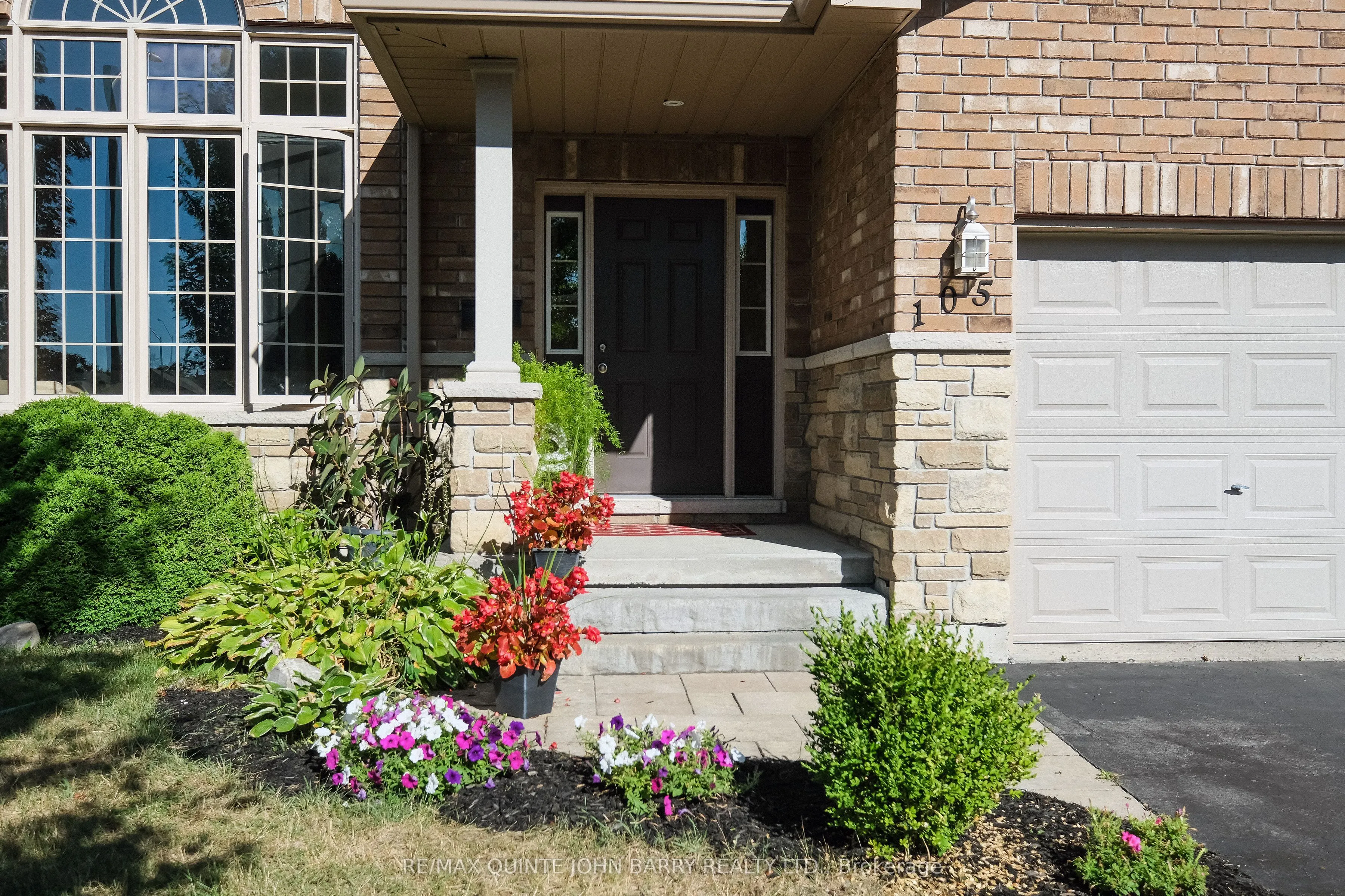 105 Parkview Heights