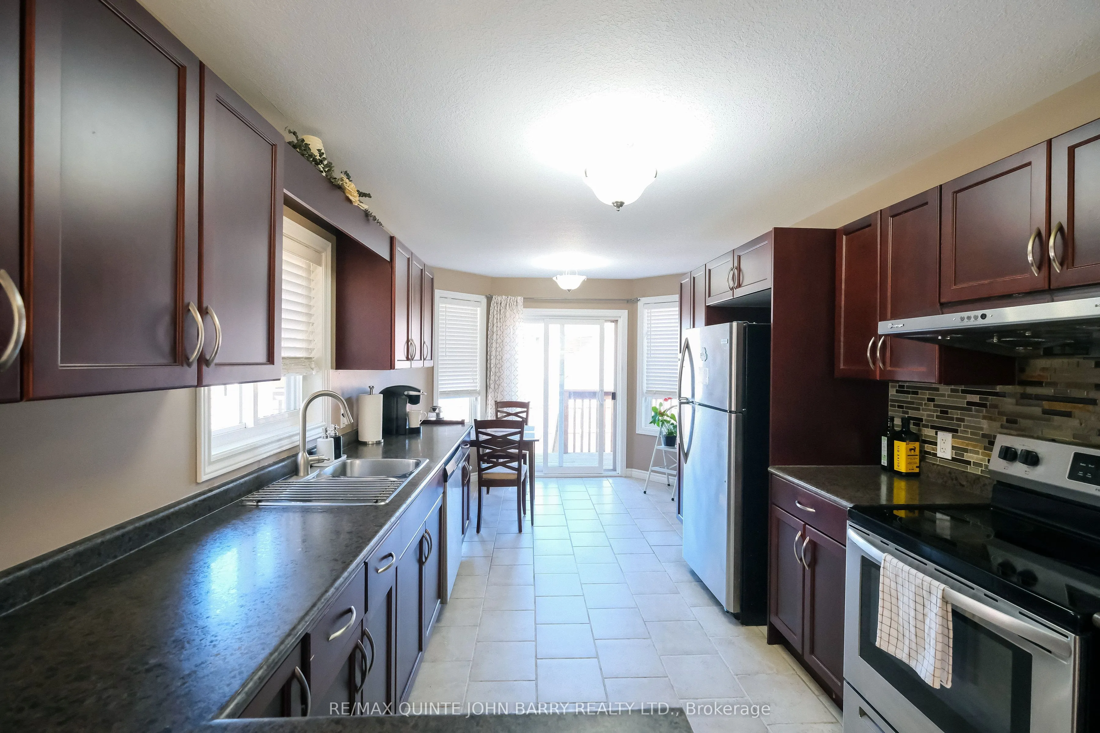 105 Parkview Heights