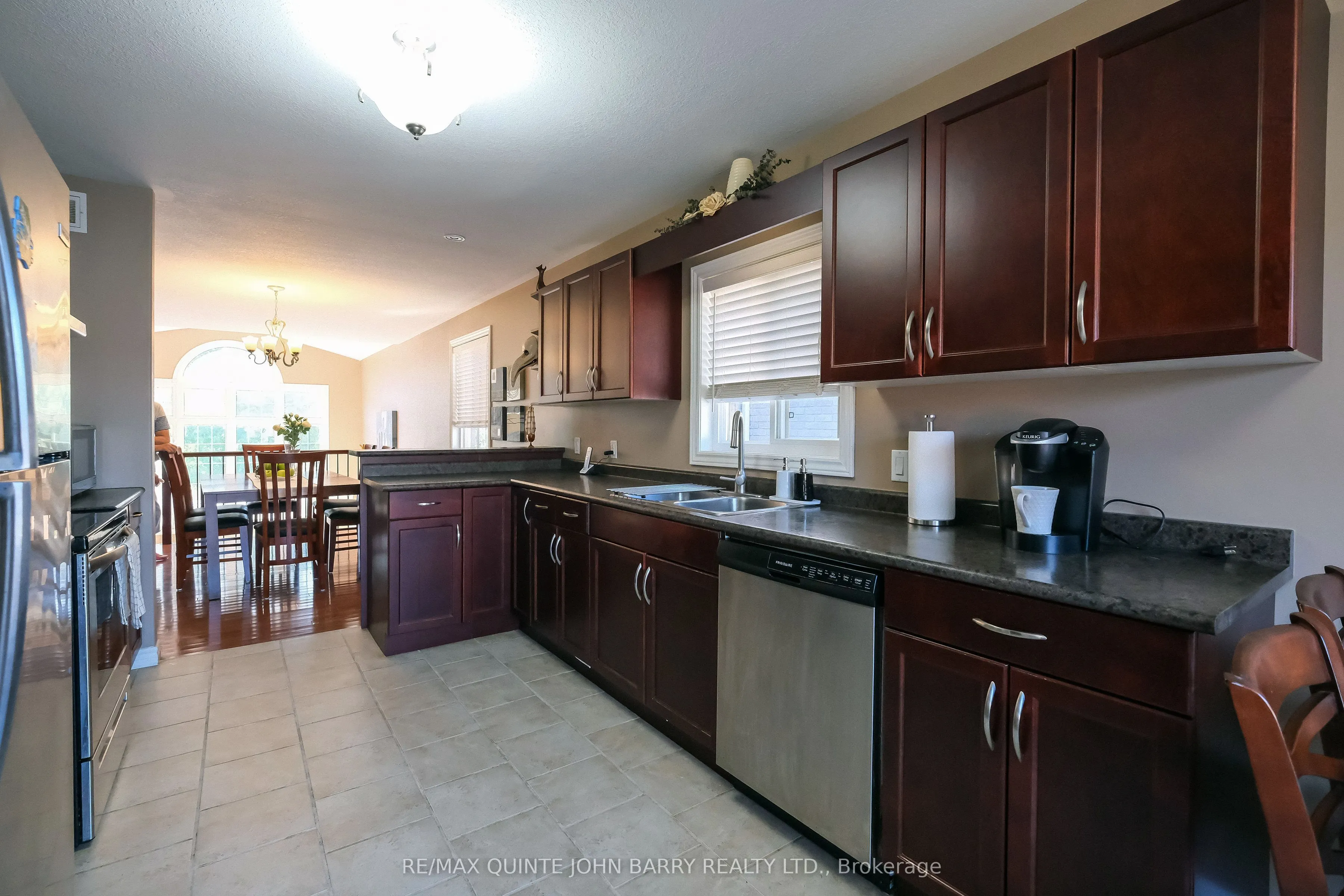 105 Parkview Heights