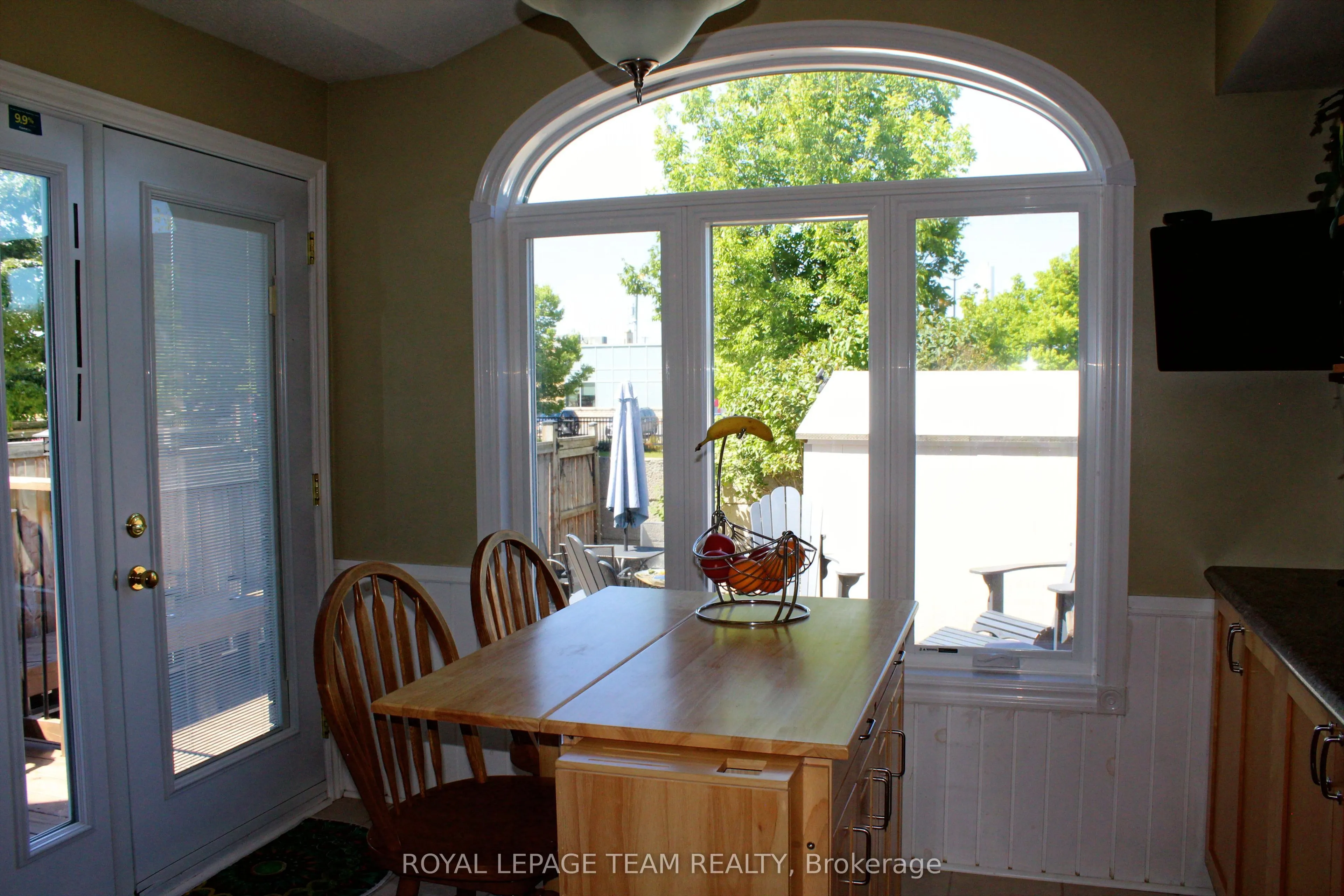 19 Locheland Crescent