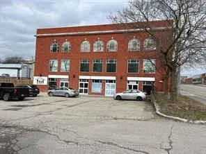 133 King Street W