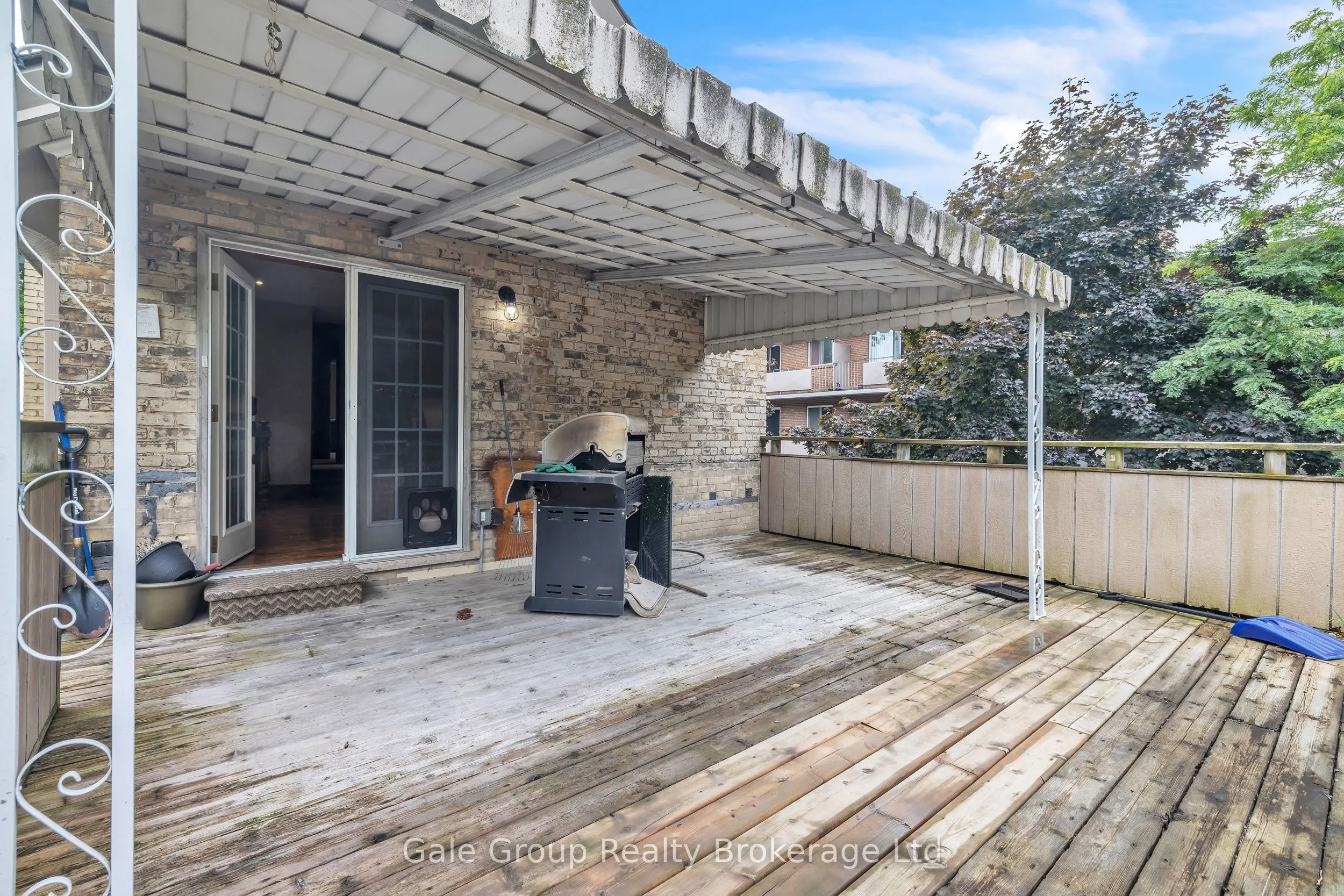 77 Light Street