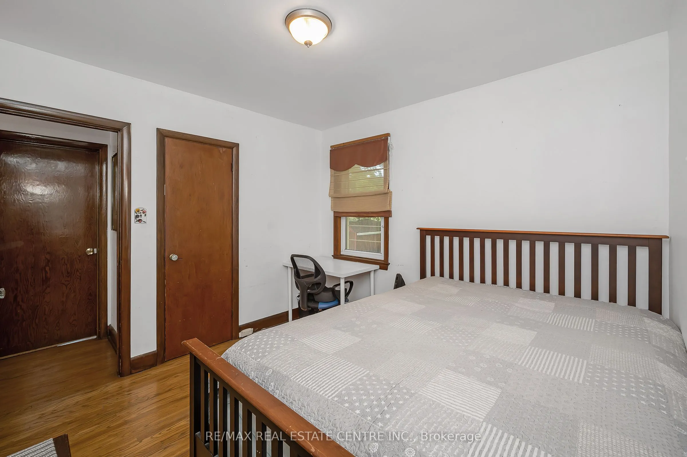 676 Upper Wentworth Street