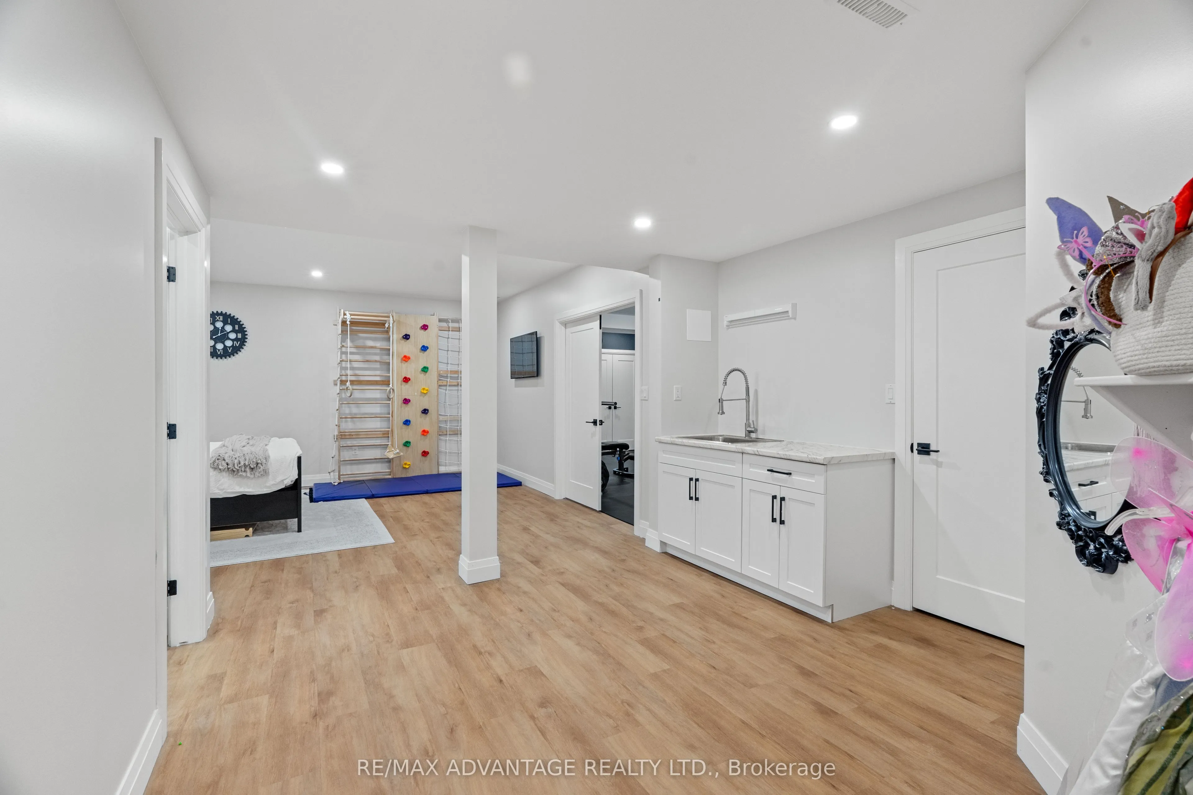 94 Mill Pond Crescent