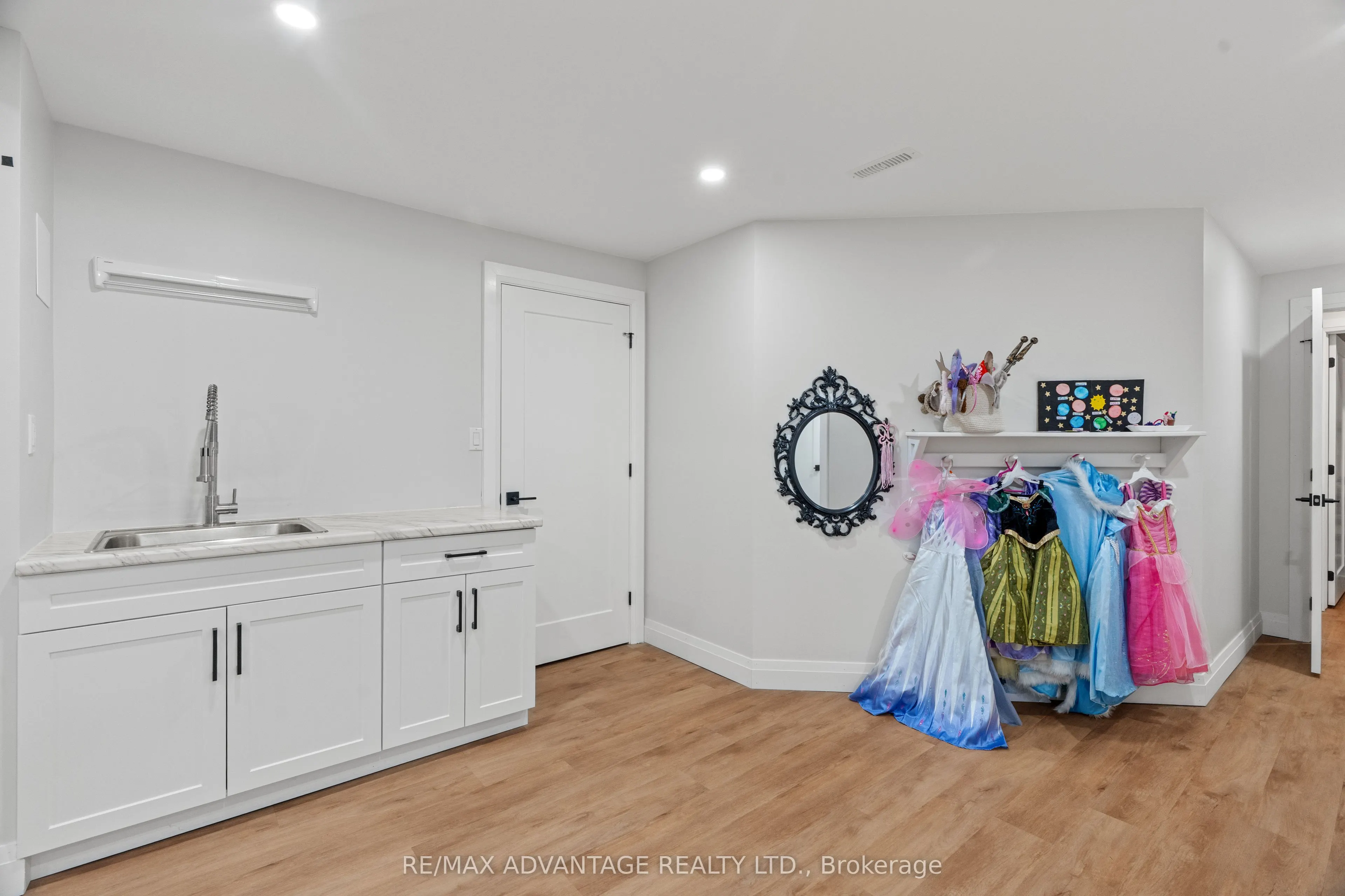 94 Mill Pond Crescent