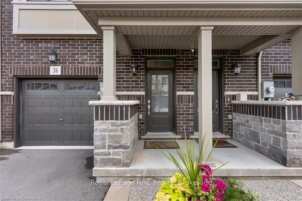 38 Hibiscus Lane