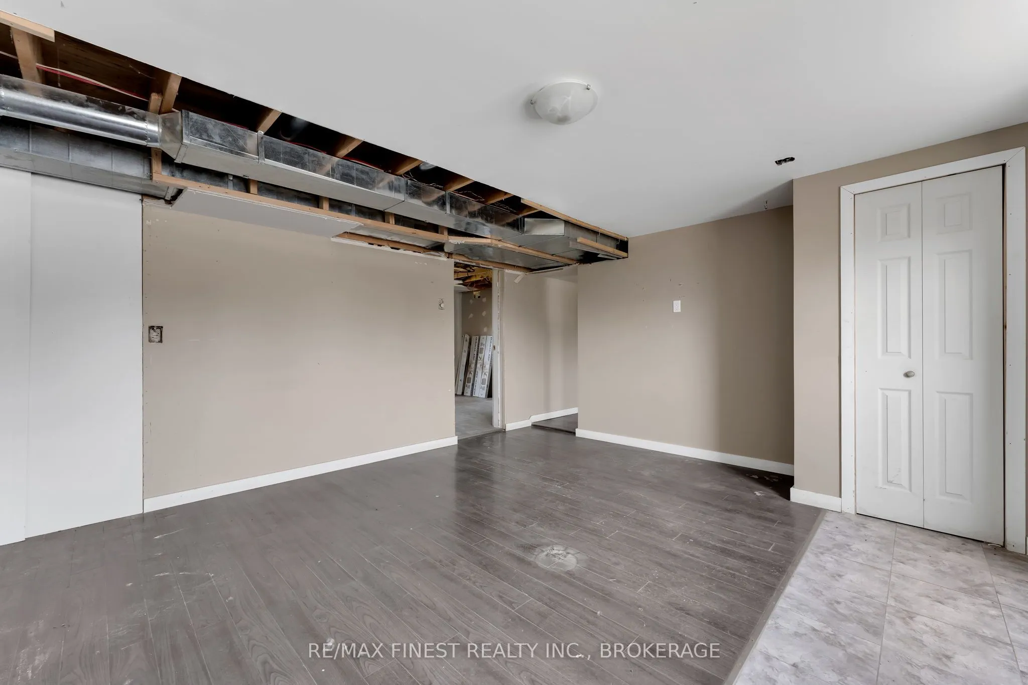 780 Wing Road