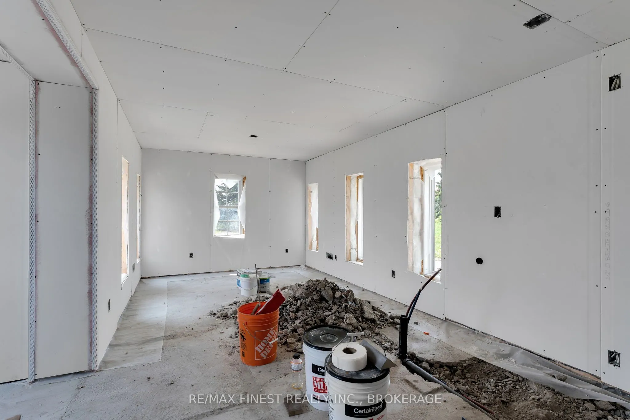 780 Wing Road