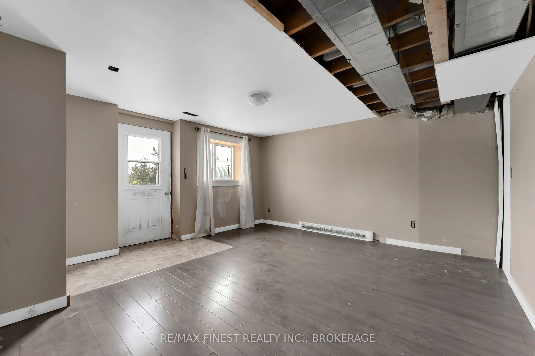 780 Wing Road