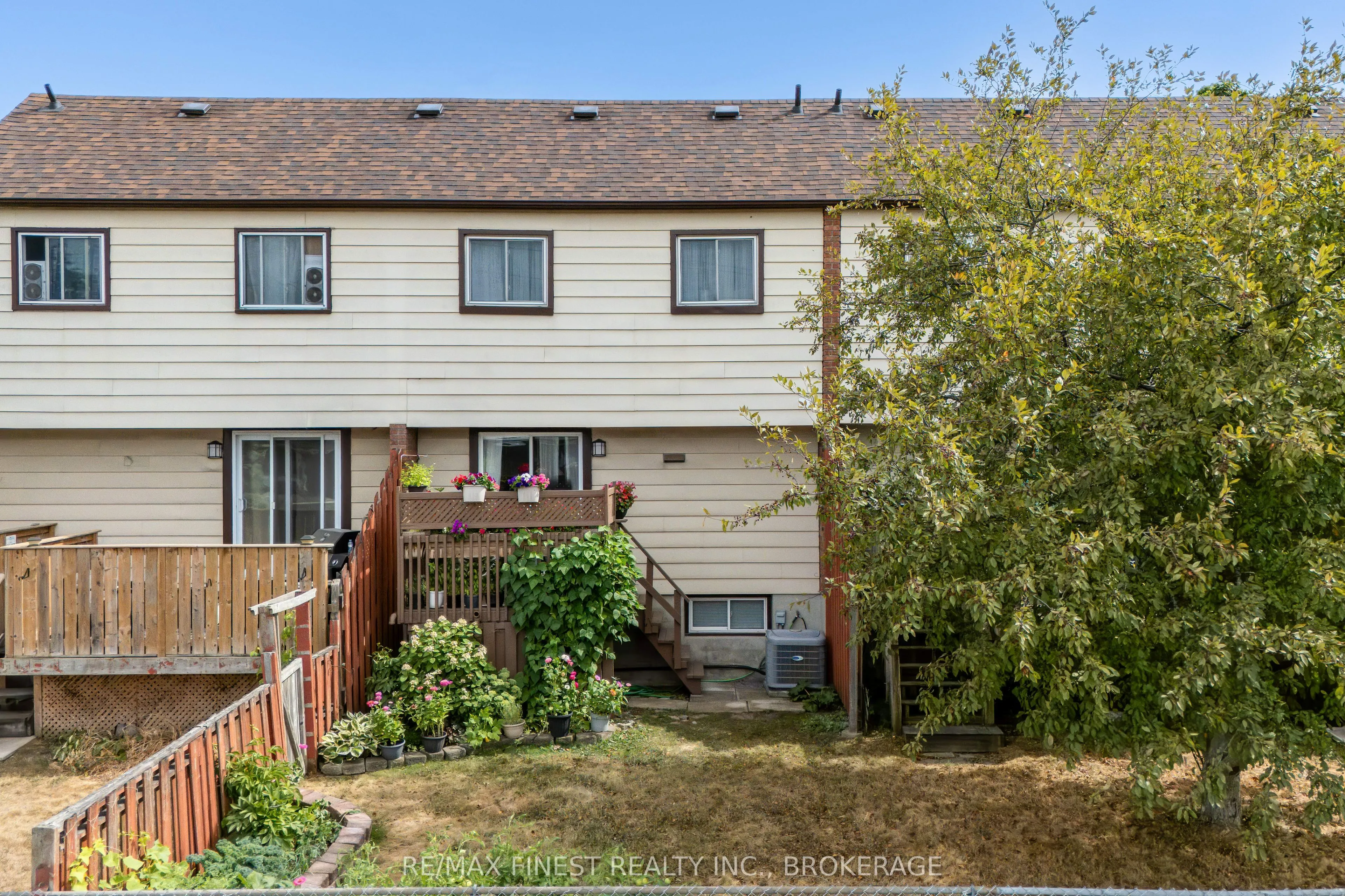 7 Meadow Lane, #7
