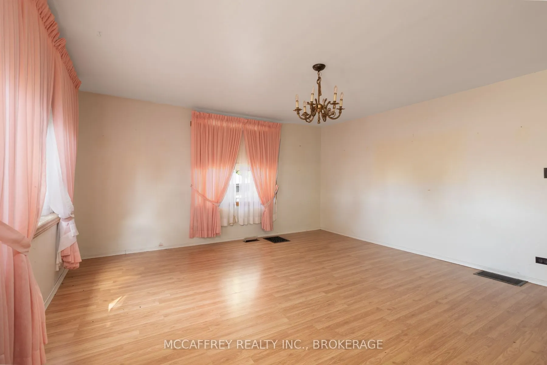 533 County Rd 8