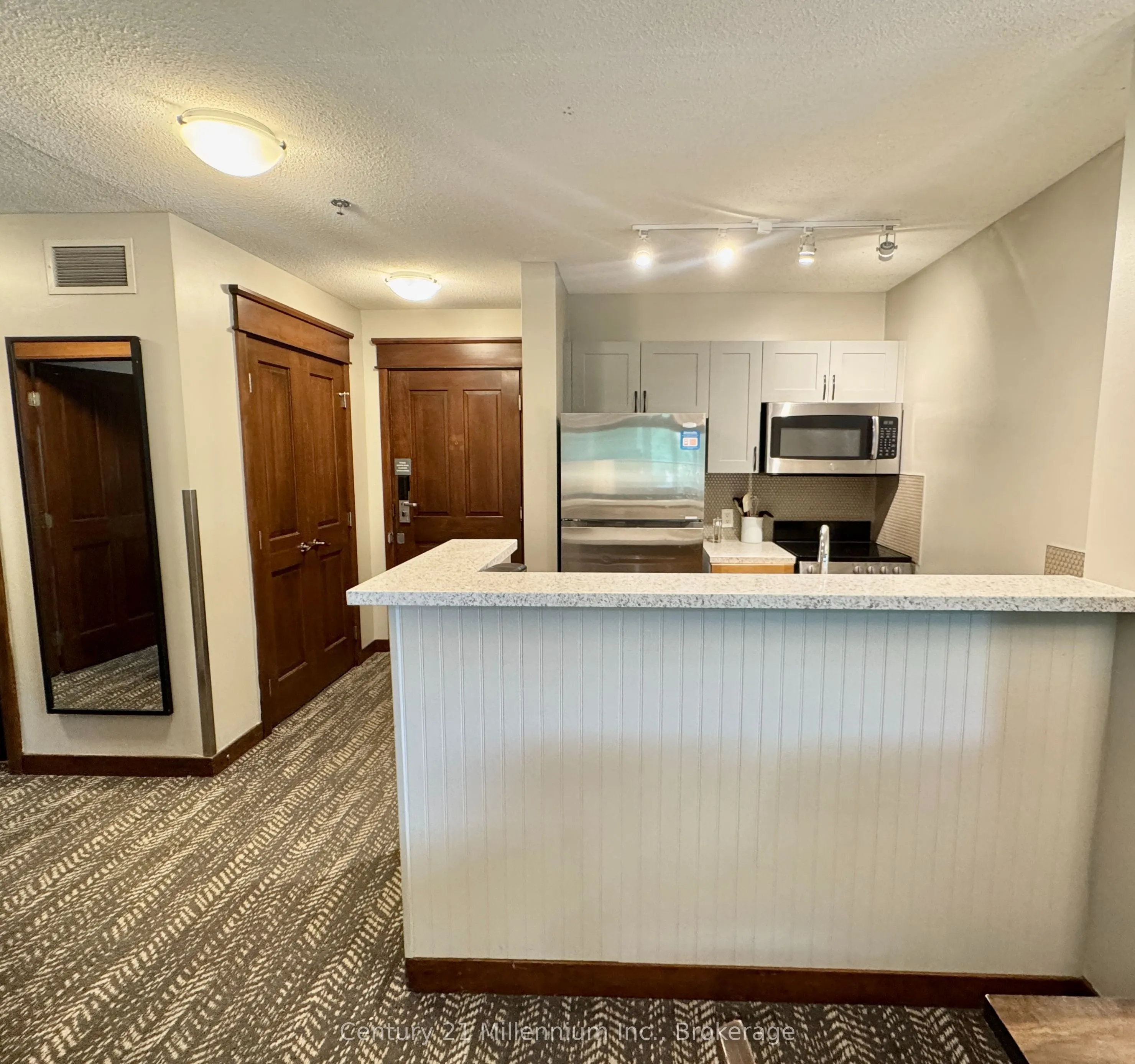 152 Jozo Weider Boulevard, #201