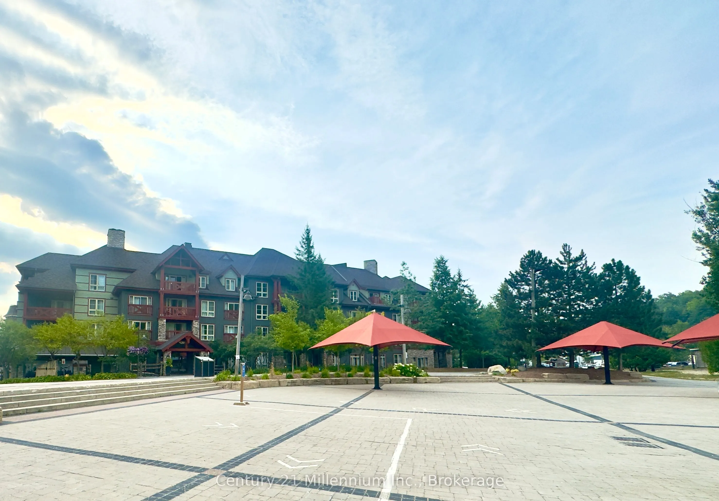152 Jozo Weider Boulevard, #201