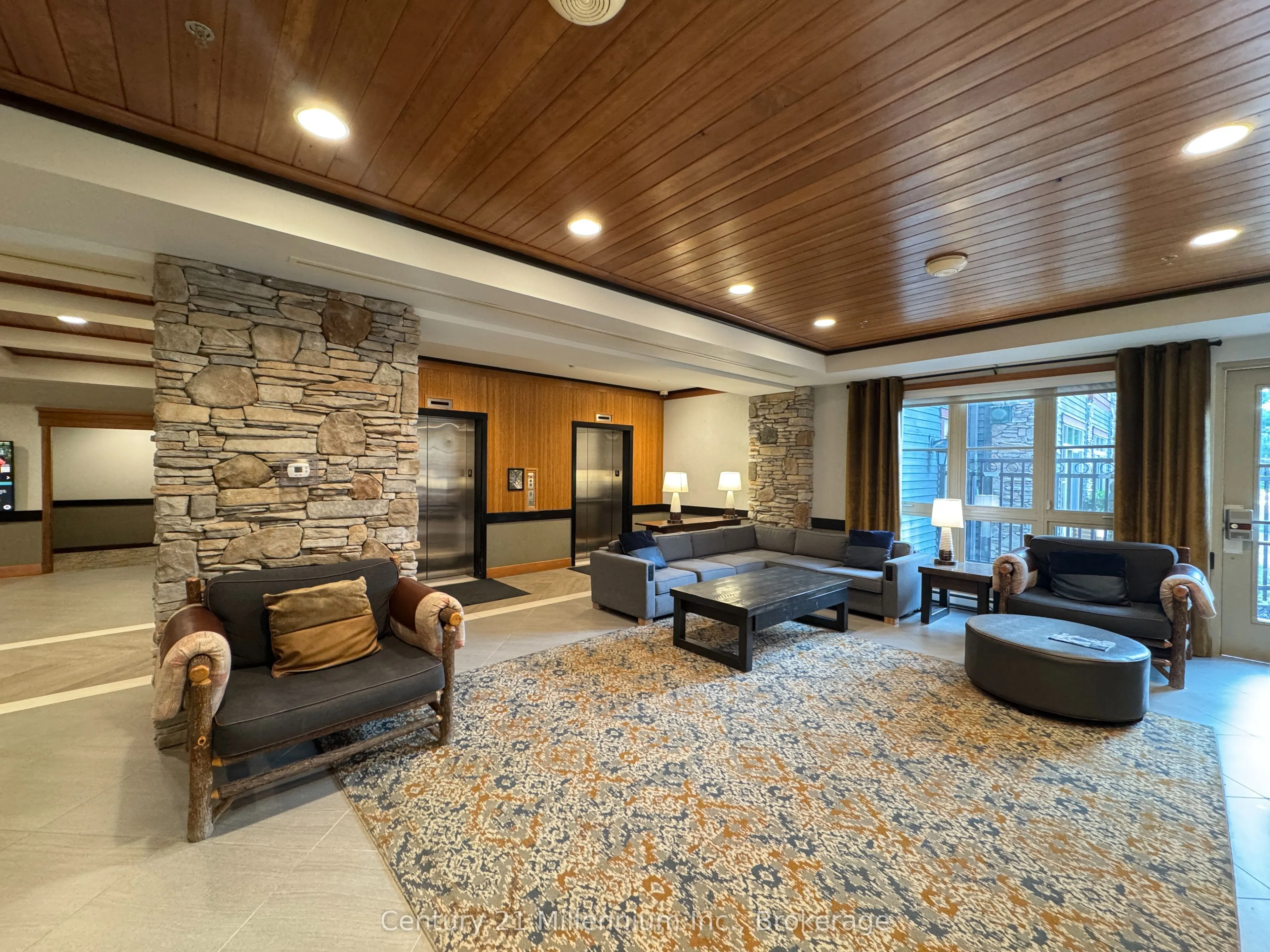 152 Jozo Weider Boulevard, #201