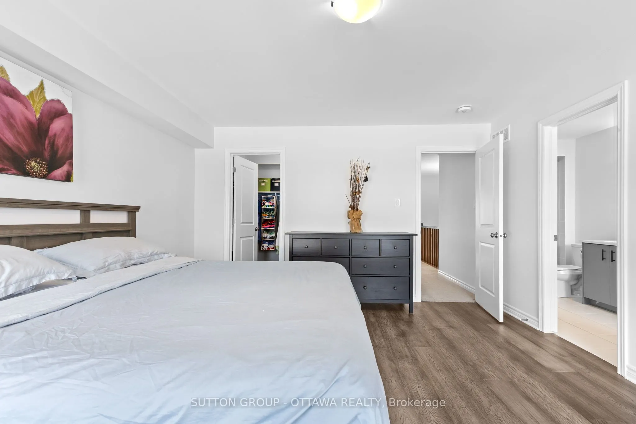 744 Putney Crescent