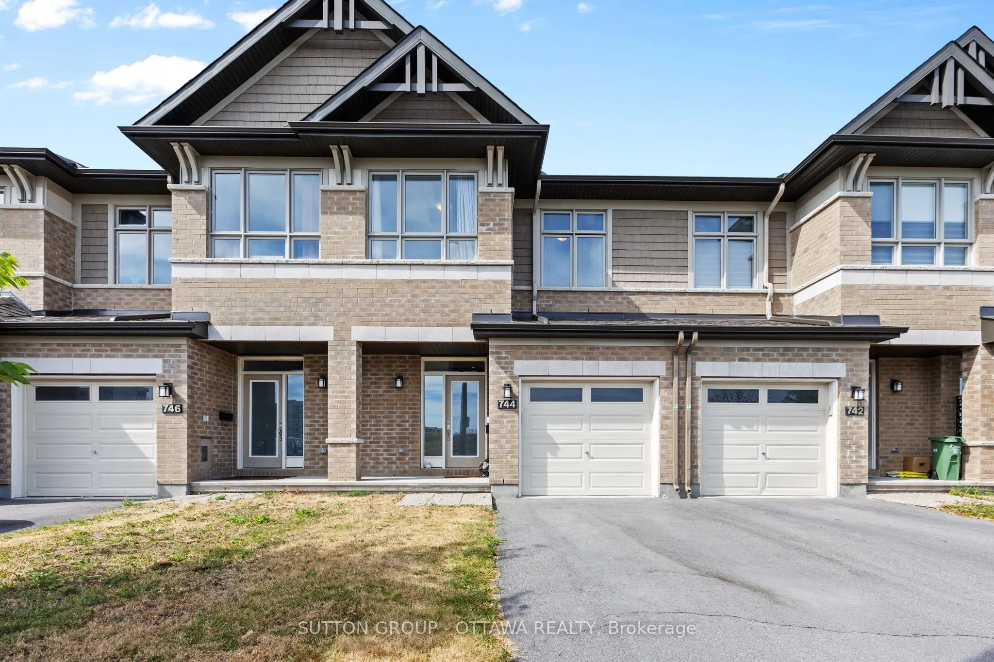 744 Putney Crescent