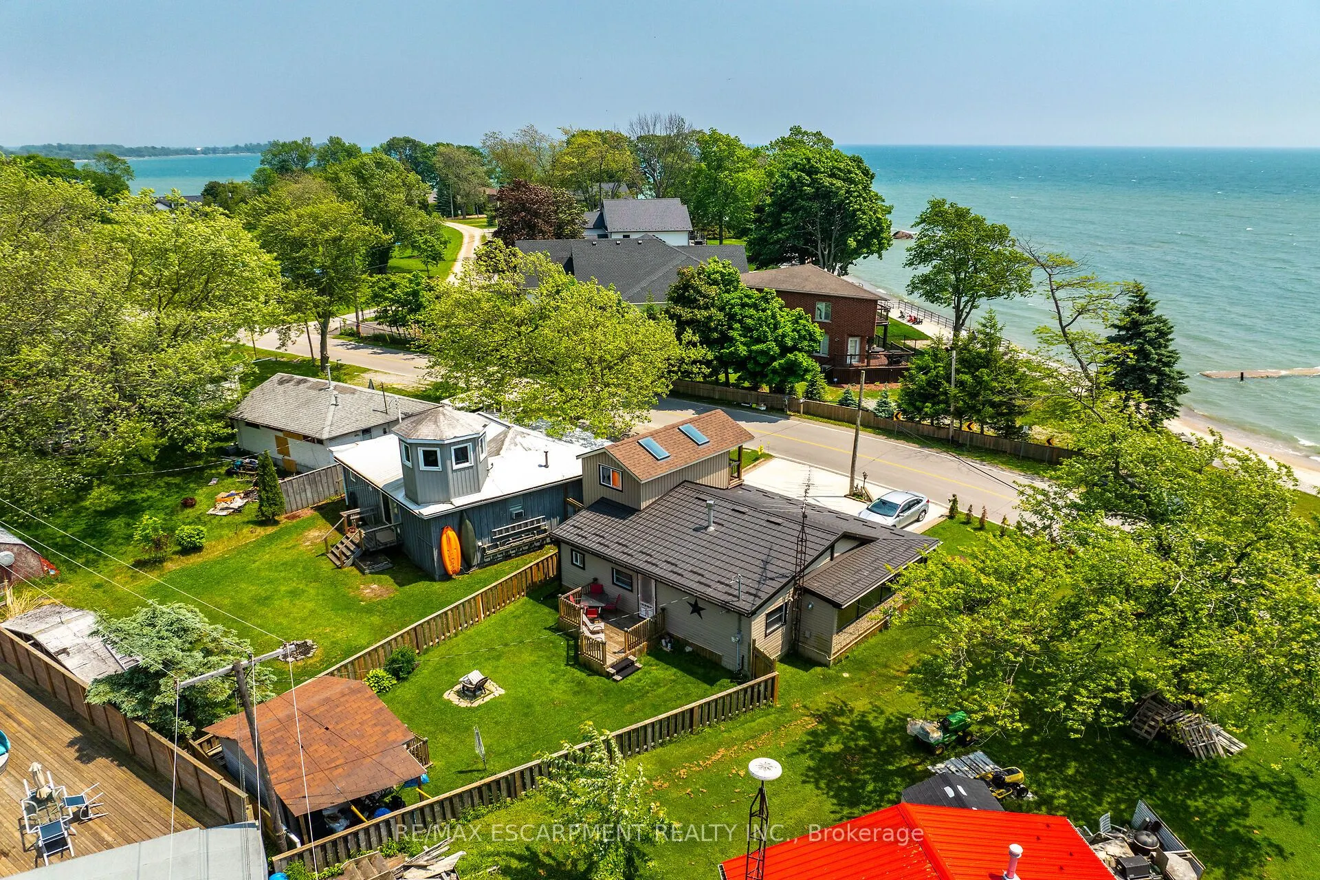 271 Blue Water Parkway