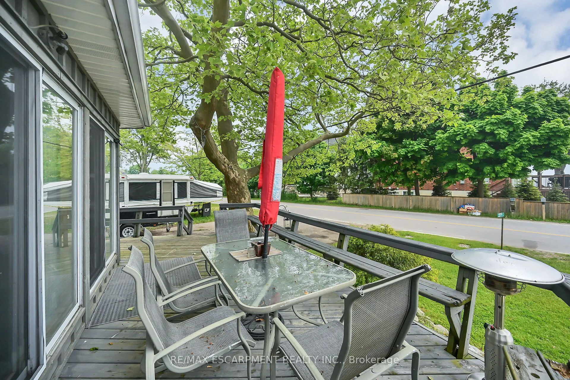 271 Blue Water Parkway