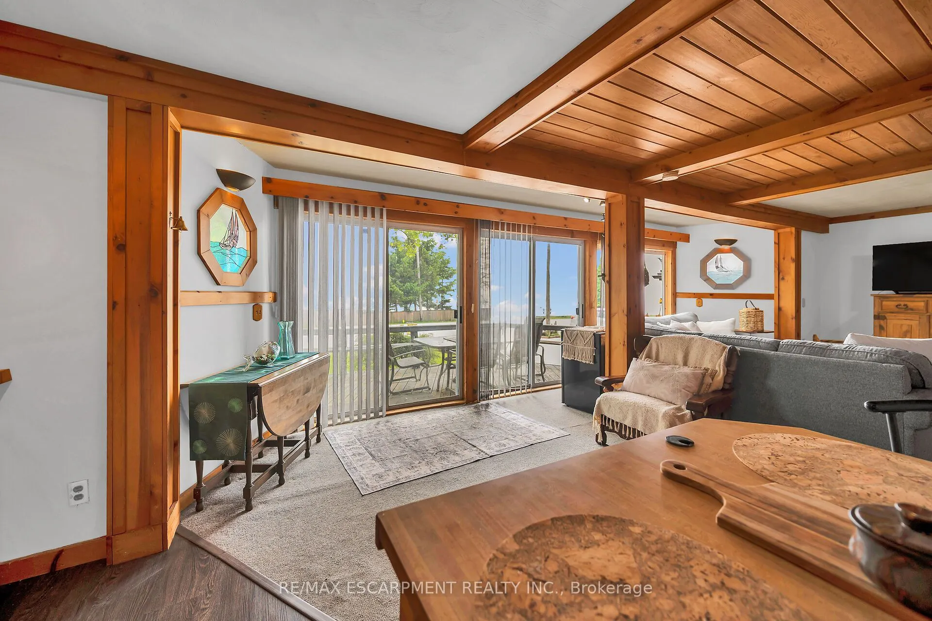 271 Blue Water Parkway