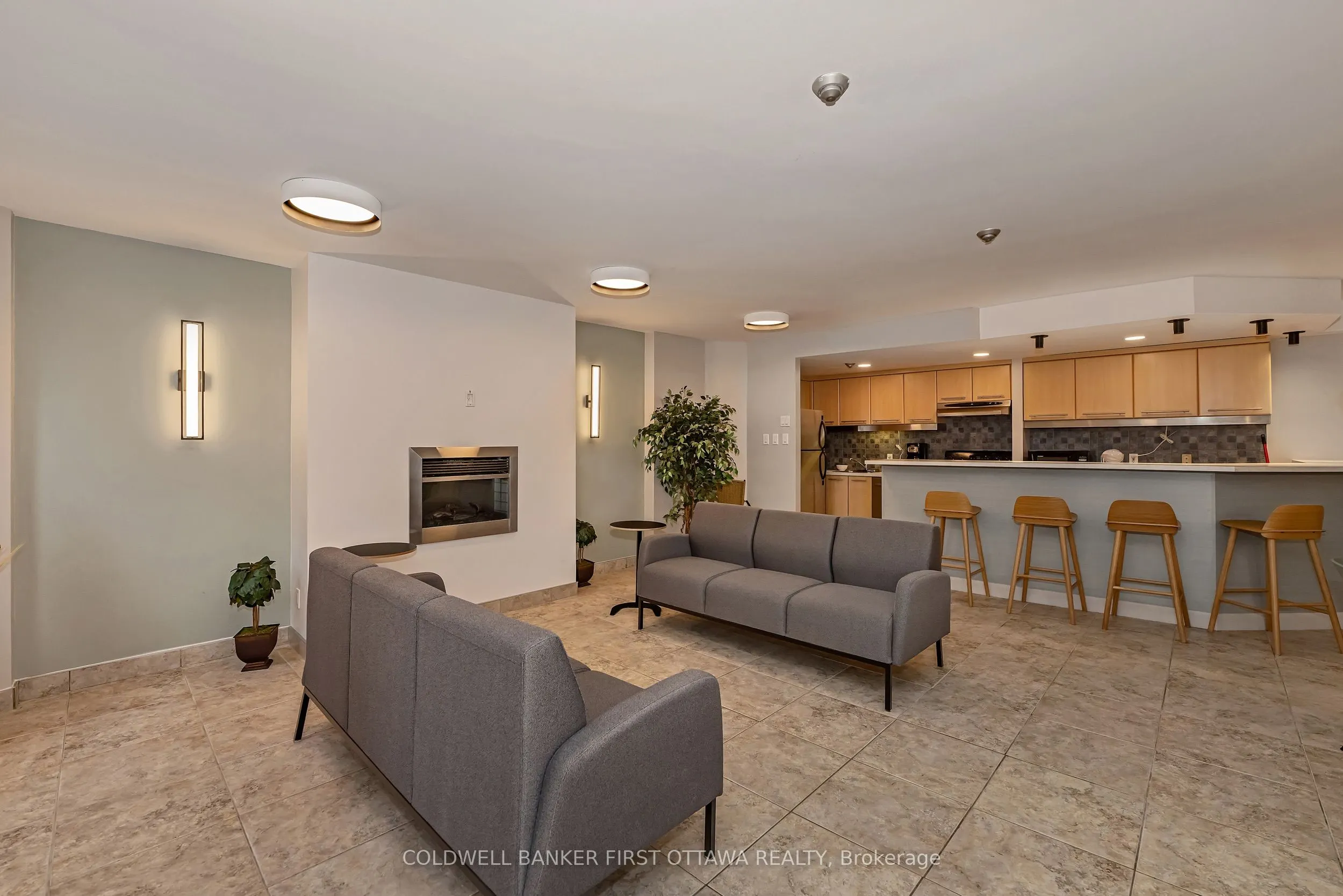 225 Alvin Road, #111