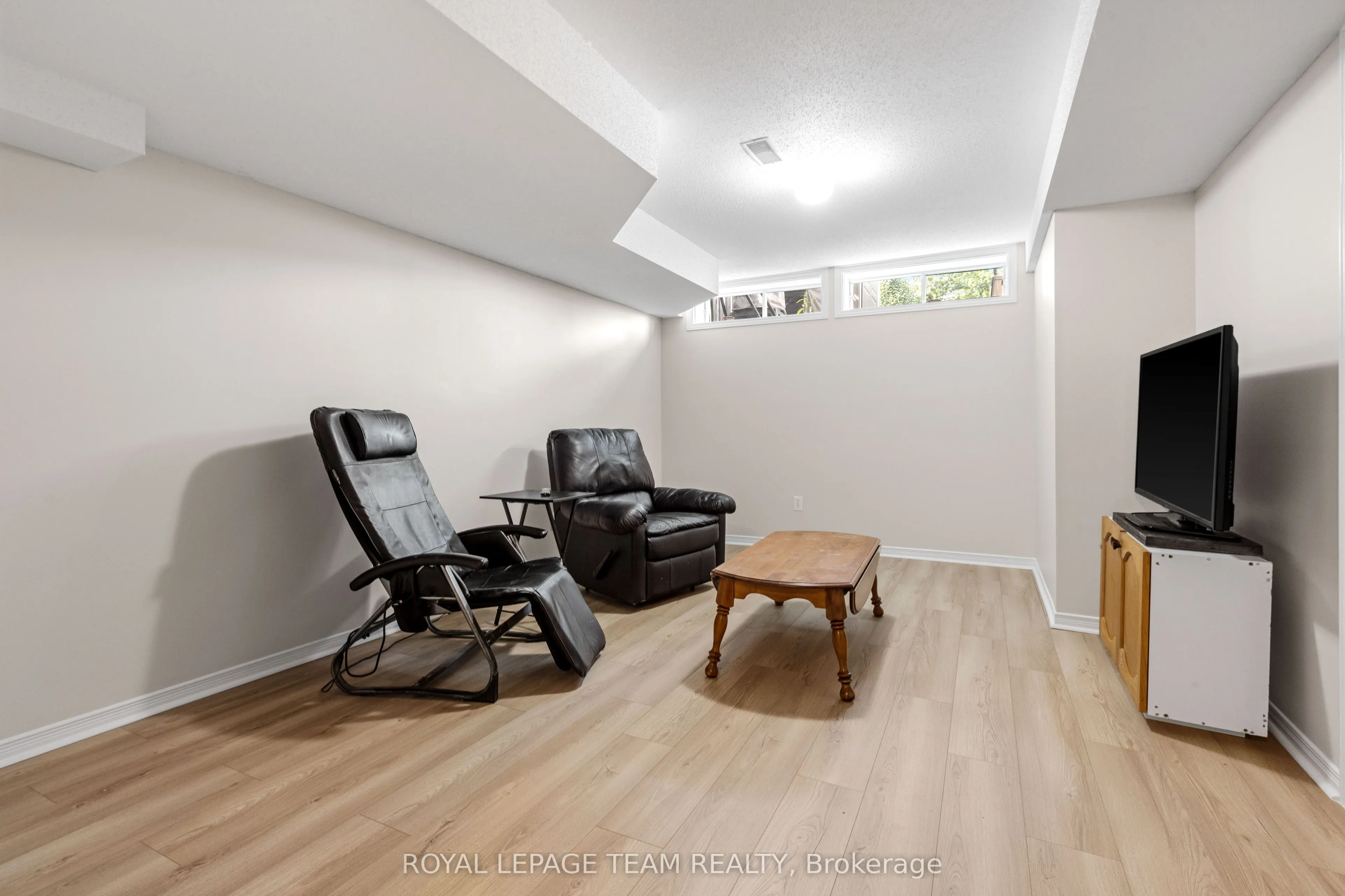 221 Longshire Circle