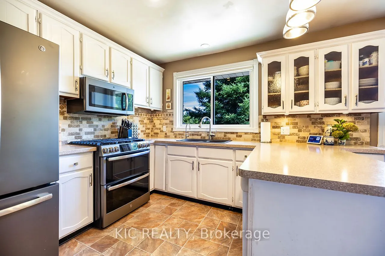 812 Frank Hill Road